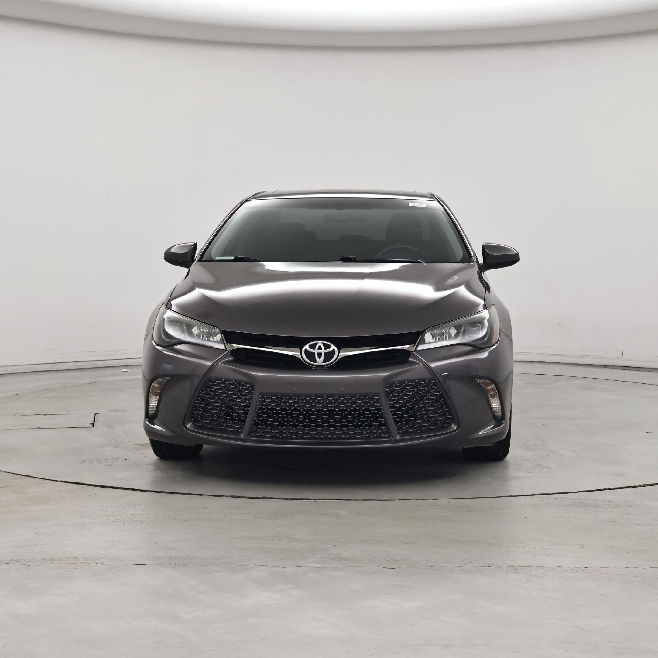Thumbnail: 2016 Toyota Camry - 5