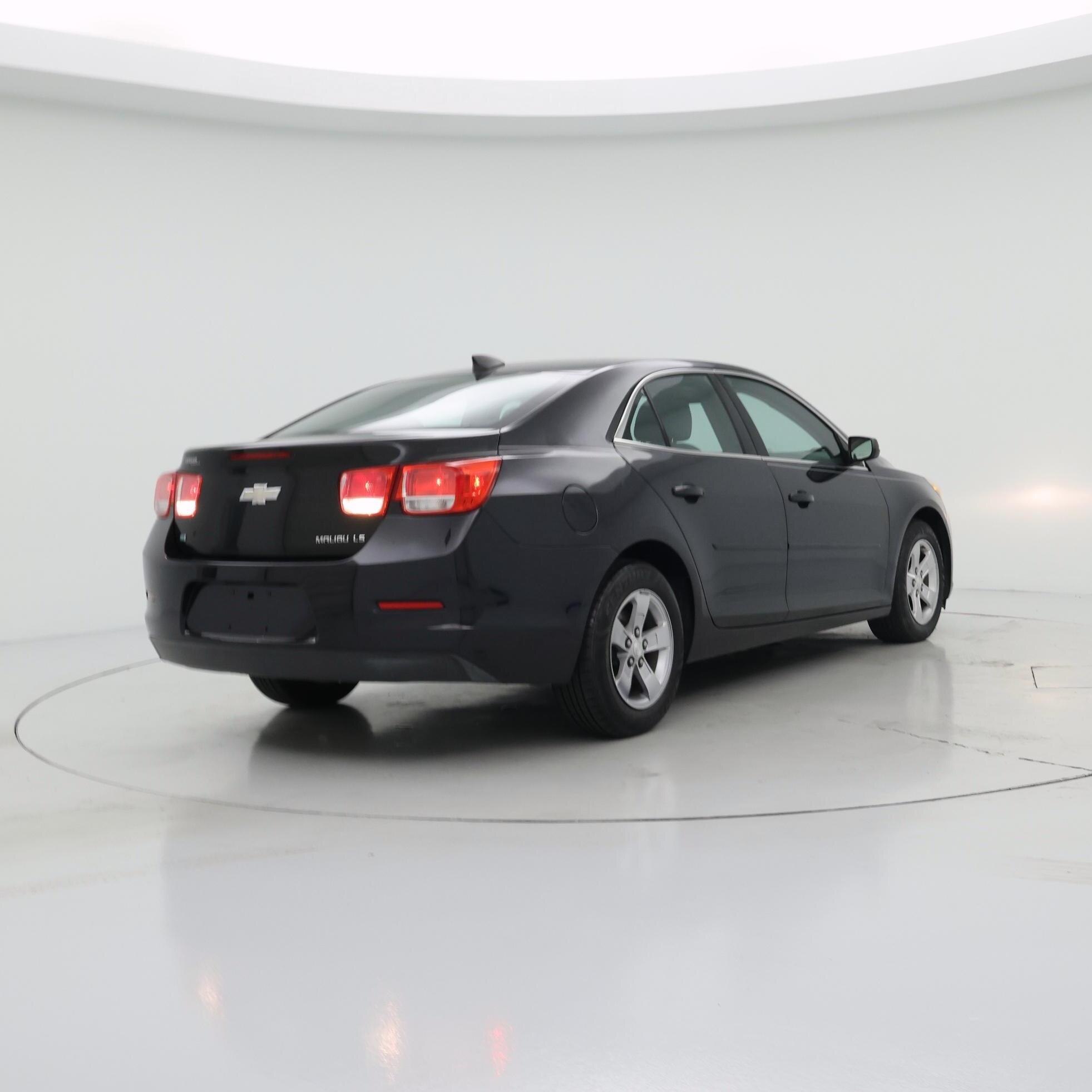 Thumbnail: 2015 Chevrolet Malibu - 8