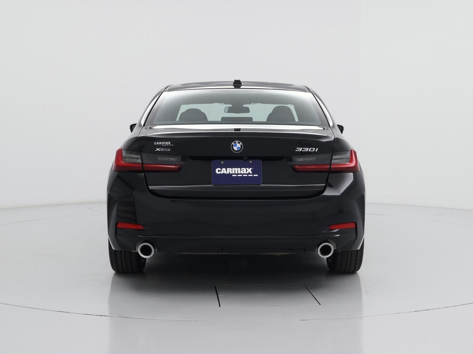 2025 BMW 3 Series 330i - Photo 7