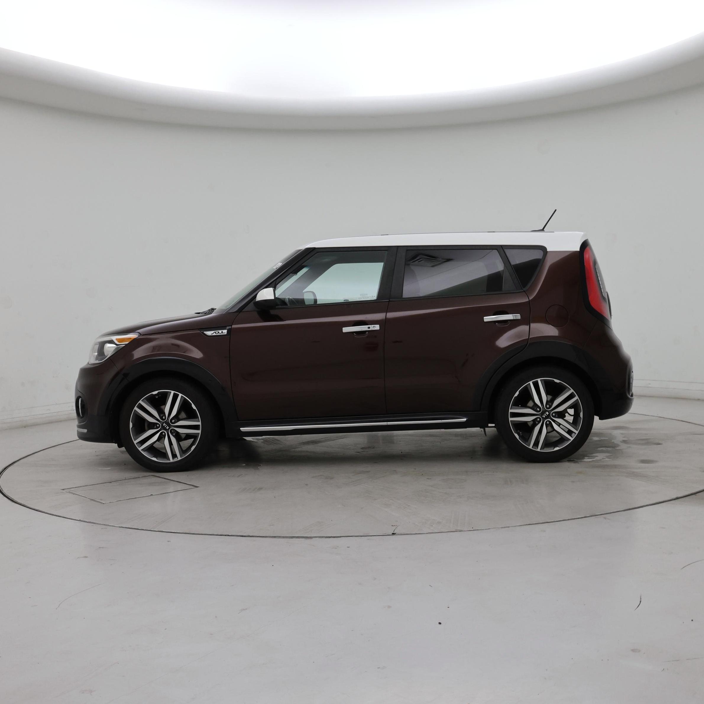 Thumbnail: 2017 Kia Soul - 3