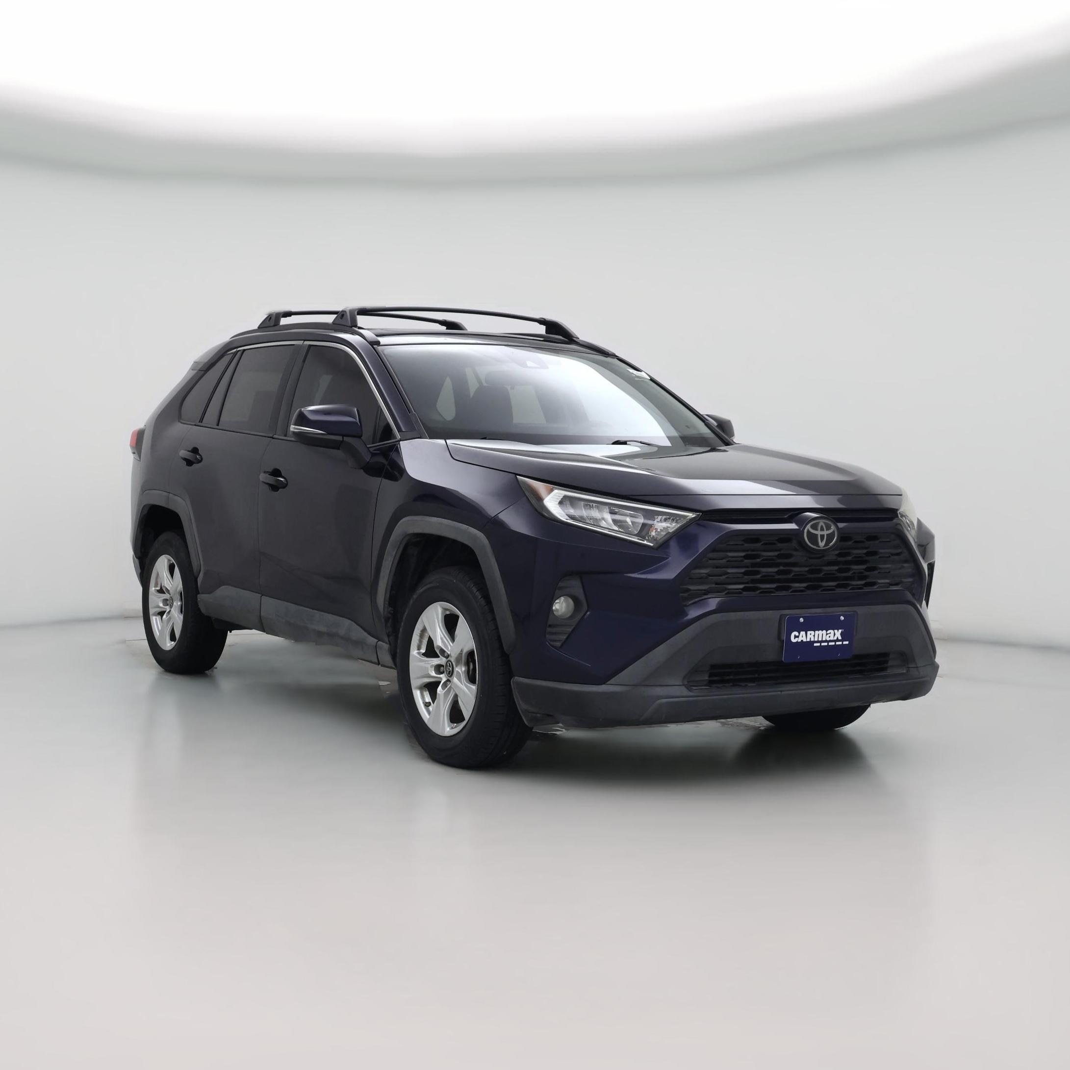 Thumbnail: 2019 Toyota RAV4 - 1