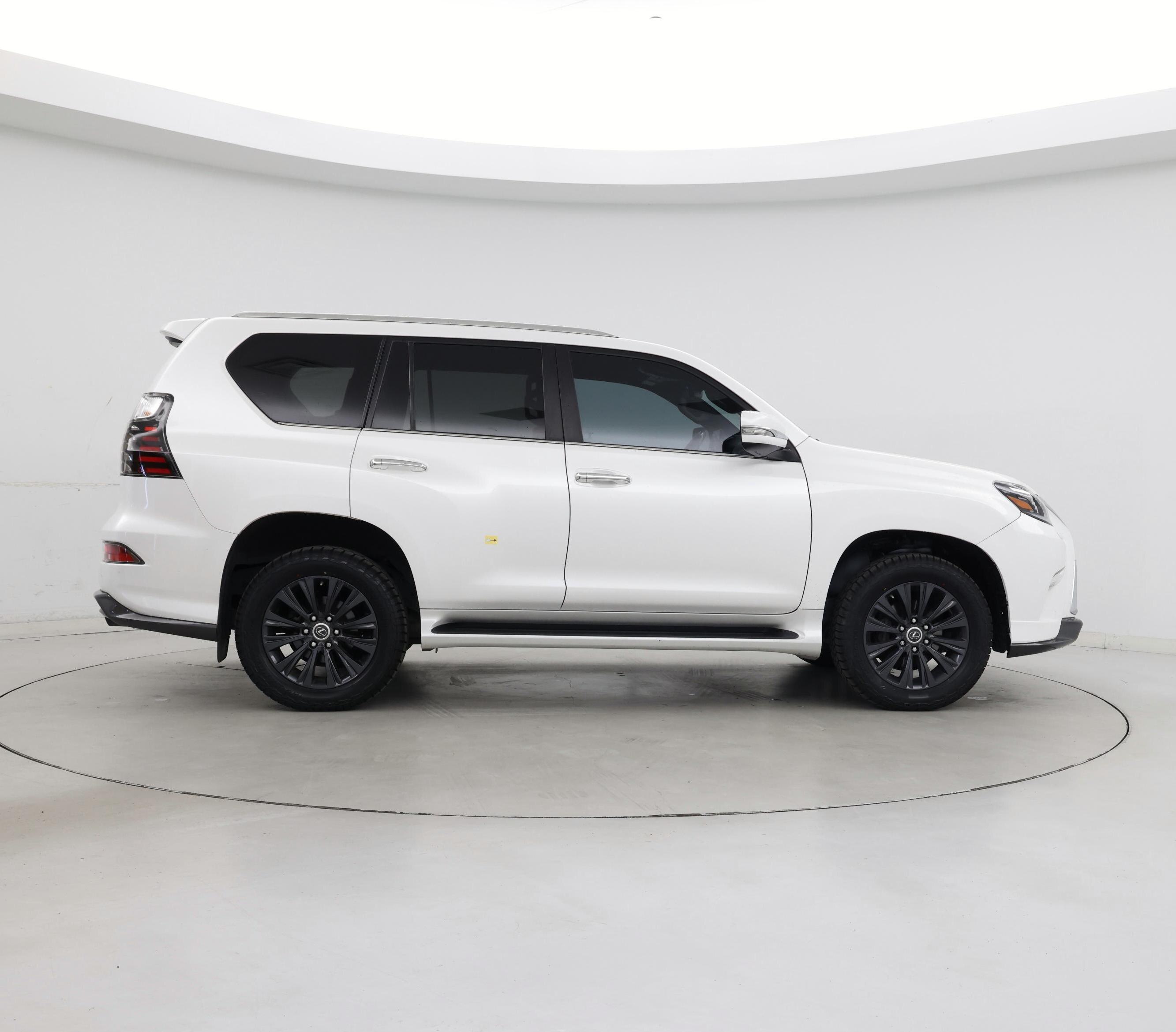 Thumbnail: 2023 Lexus GX - 7
