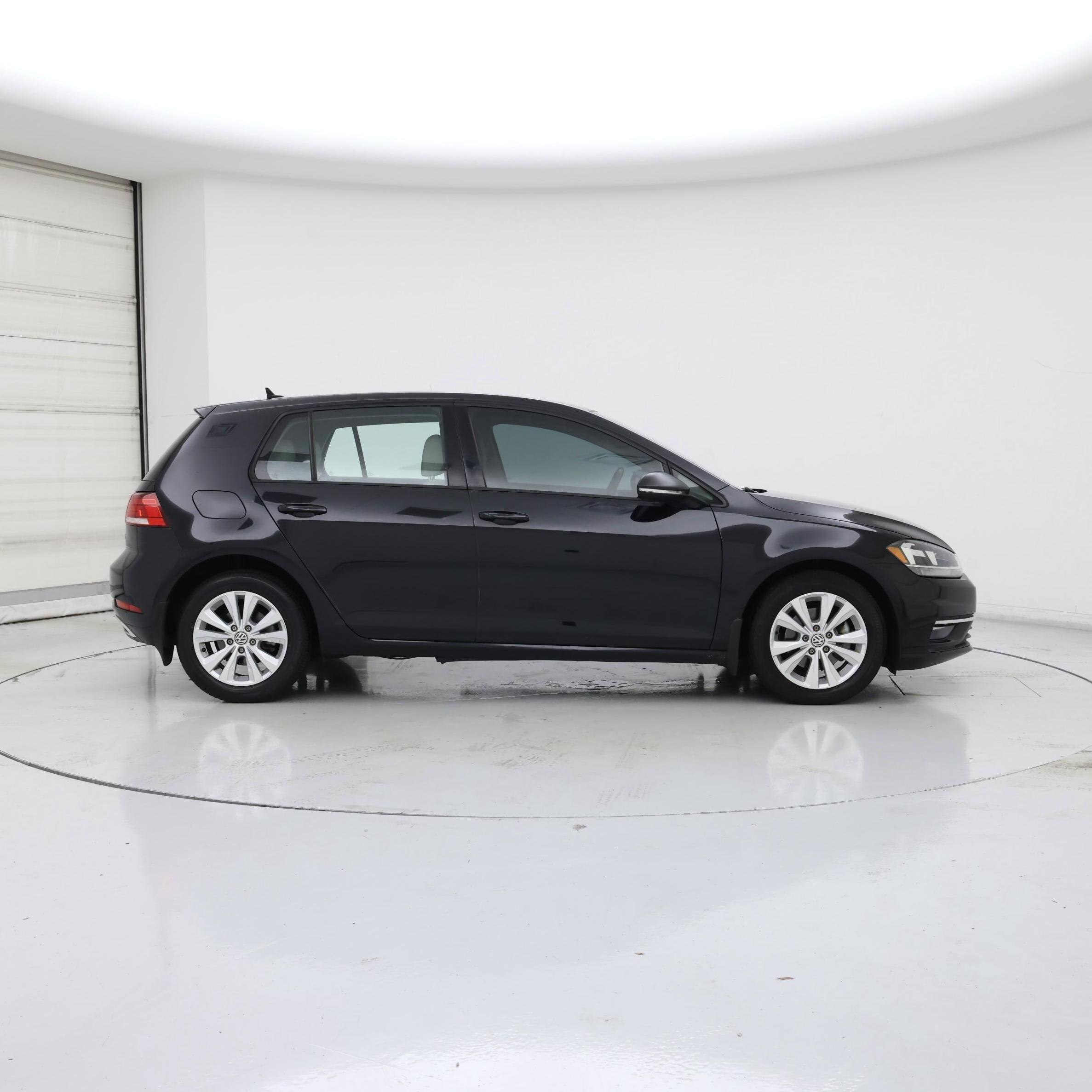 Thumbnail: 2018 Volkswagen Golf - 7