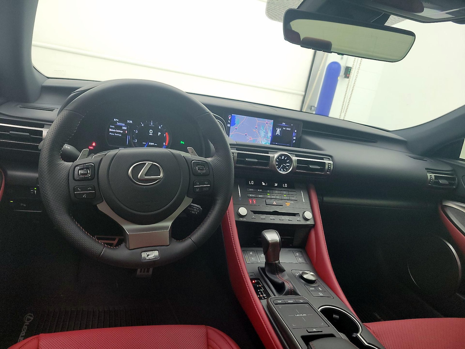 2022 Lexus RC 350 F SPORT - Photo 10