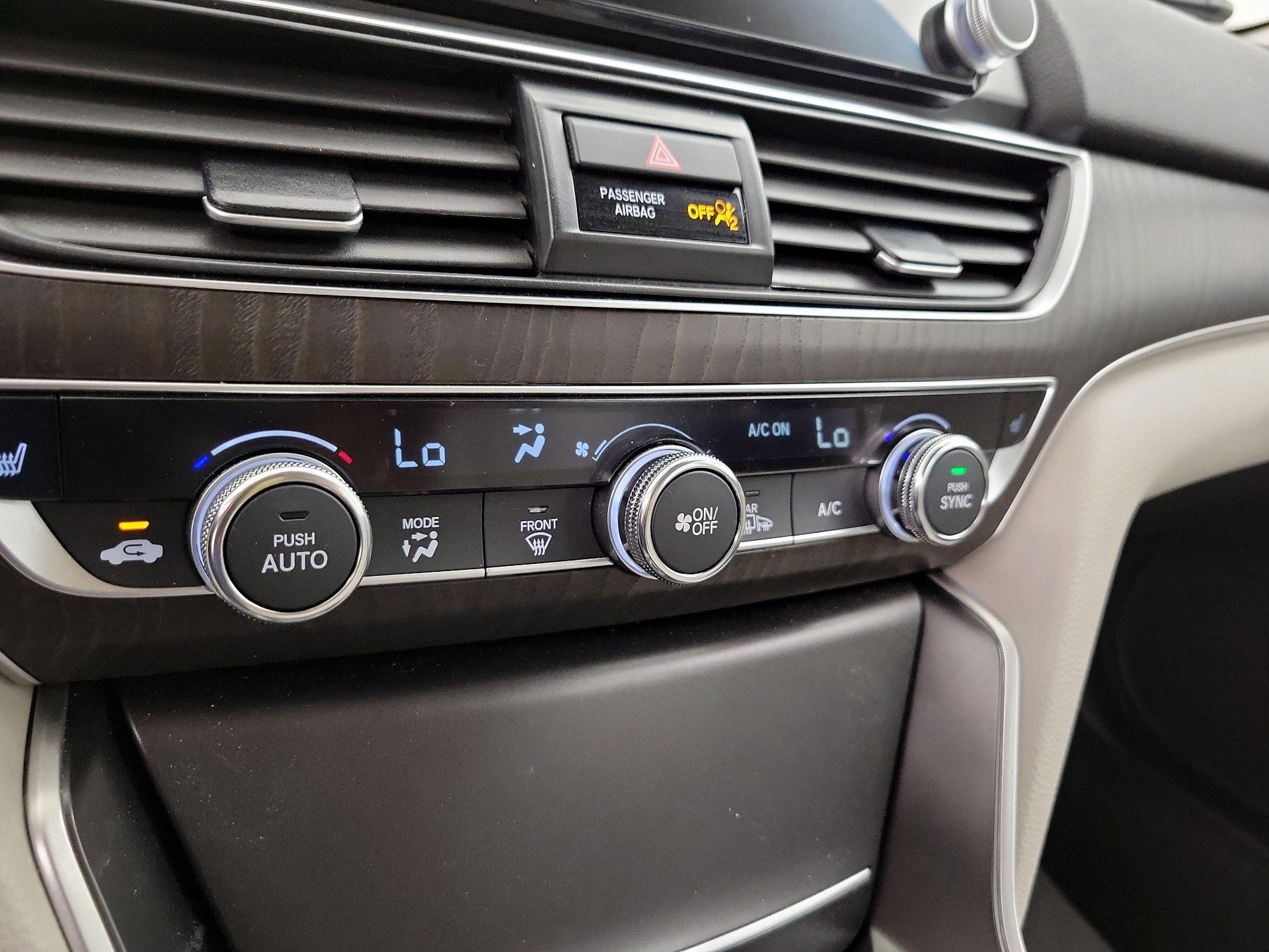 Thumbnail: 2018 Honda Accord - 16