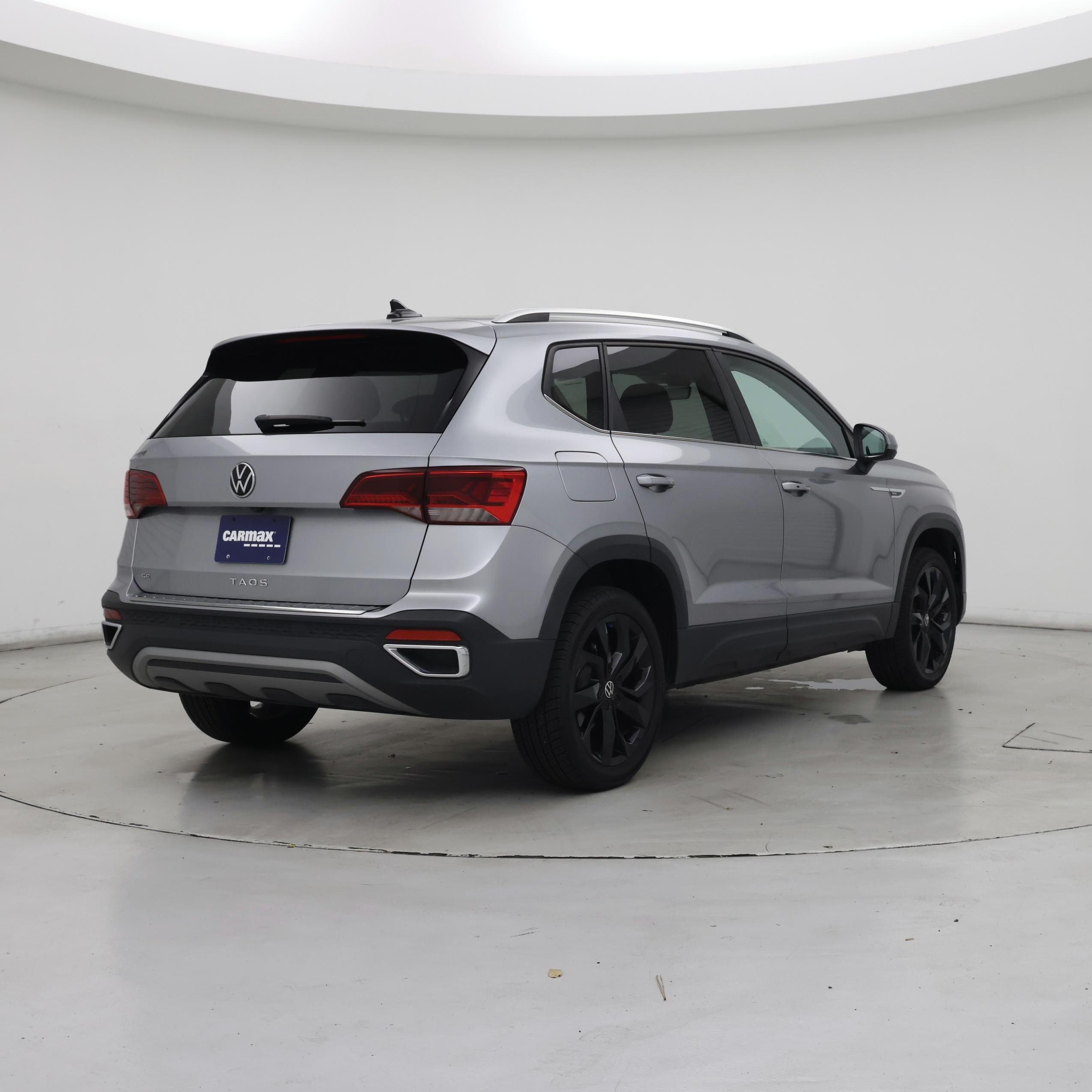 Thumbnail: 2022 Volkswagen Taos - 8