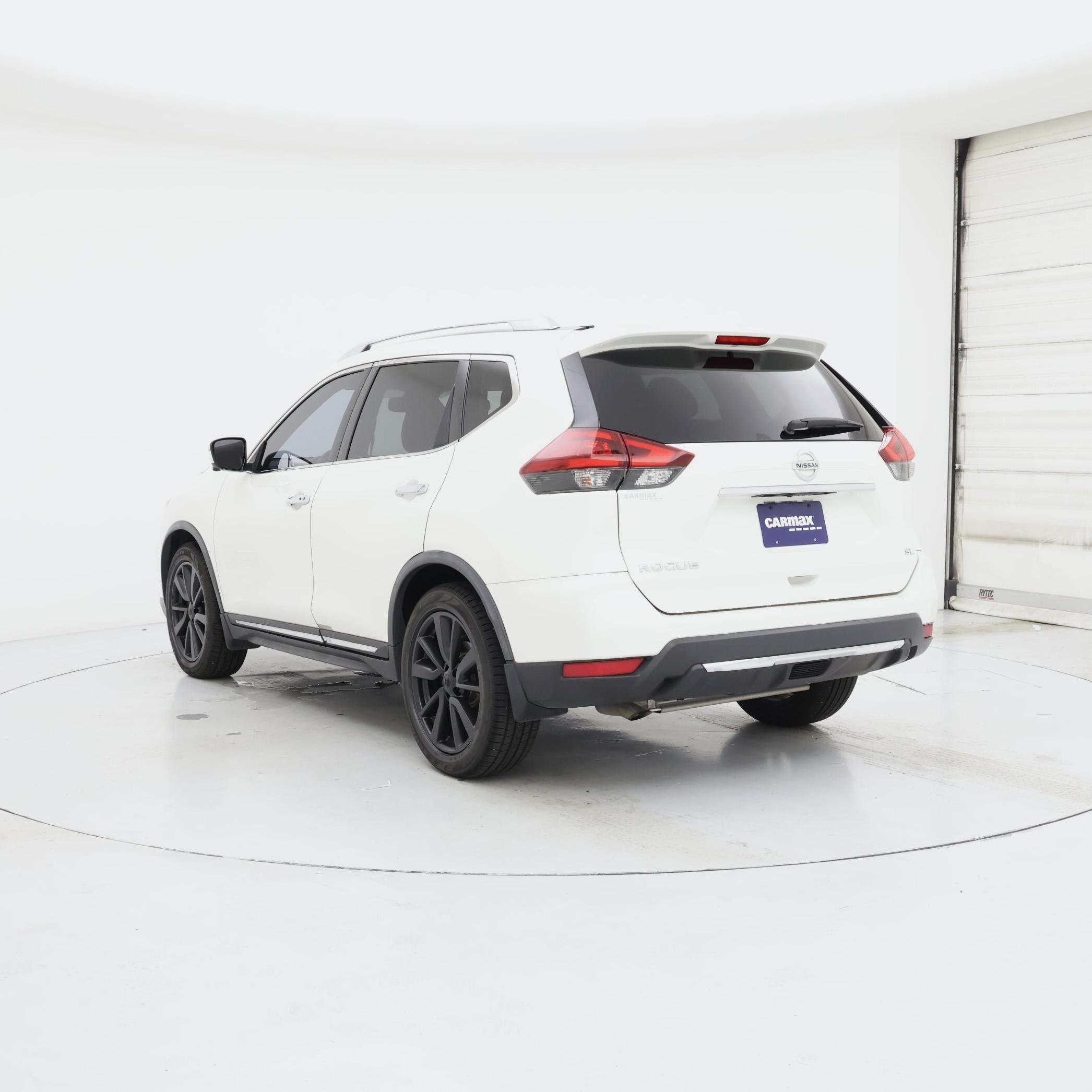 Thumbnail: 2018 Nissan Rogue - 2