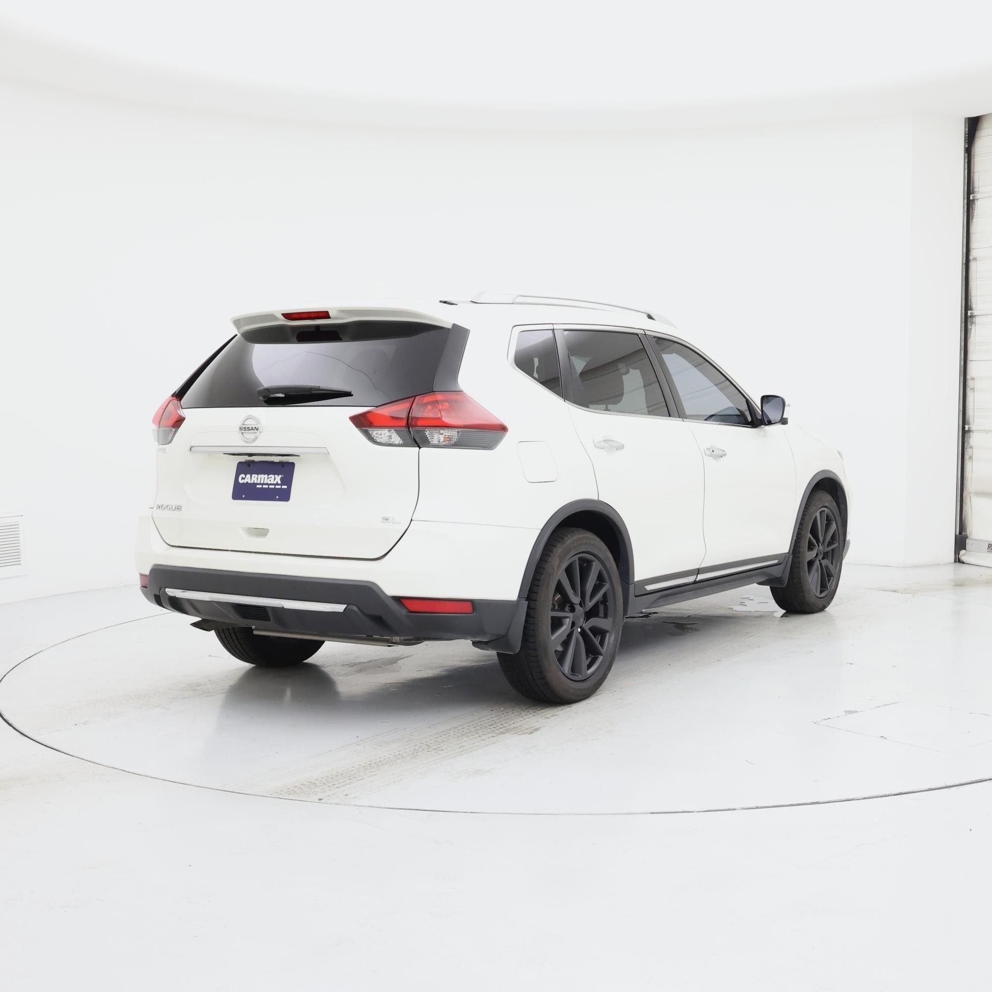 Thumbnail: 2018 Nissan Rogue - 8