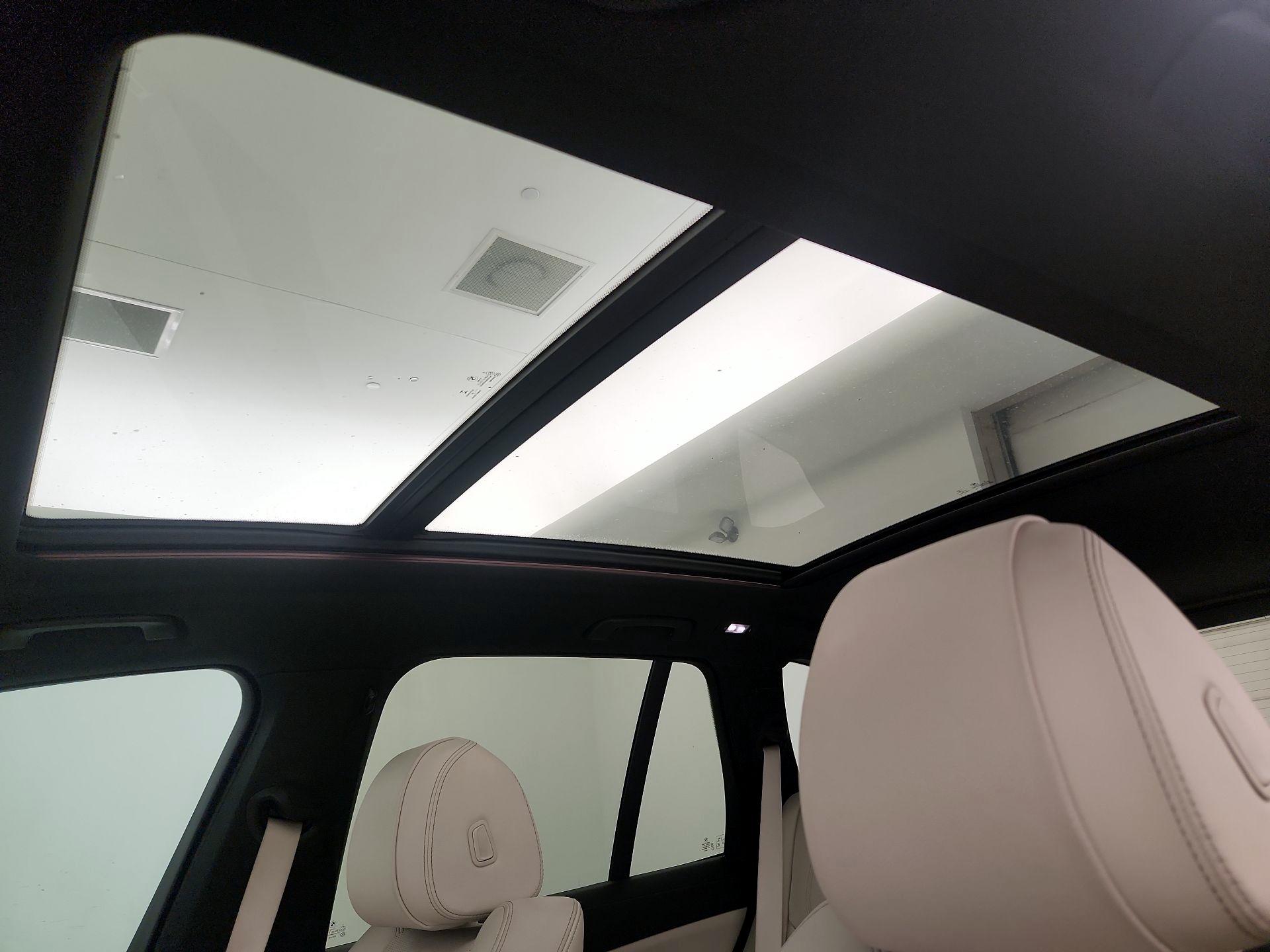 Thumbnail: 2020 BMW X5 - 20