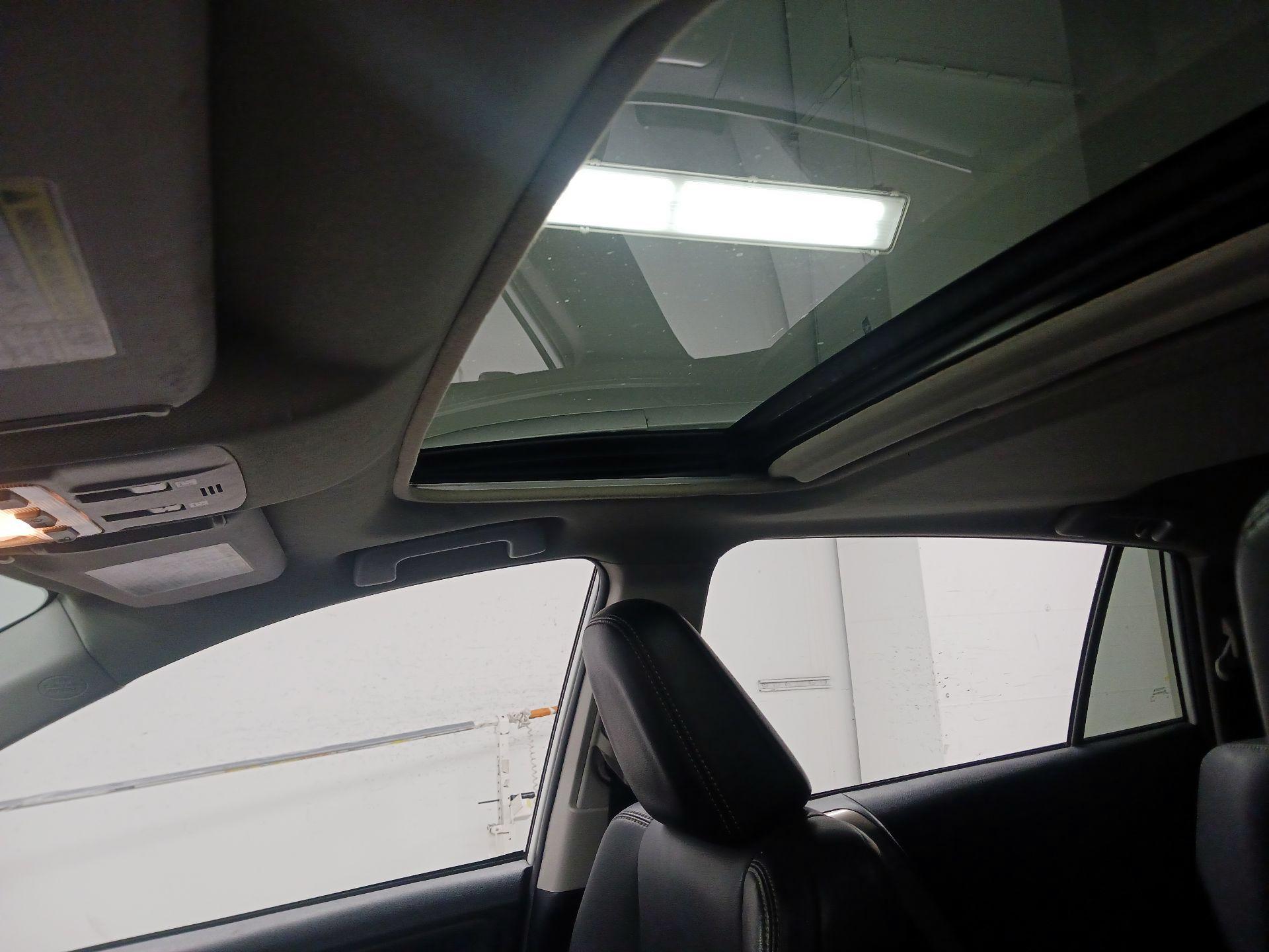 Thumbnail: 2014 Toyota RAV4 - 19