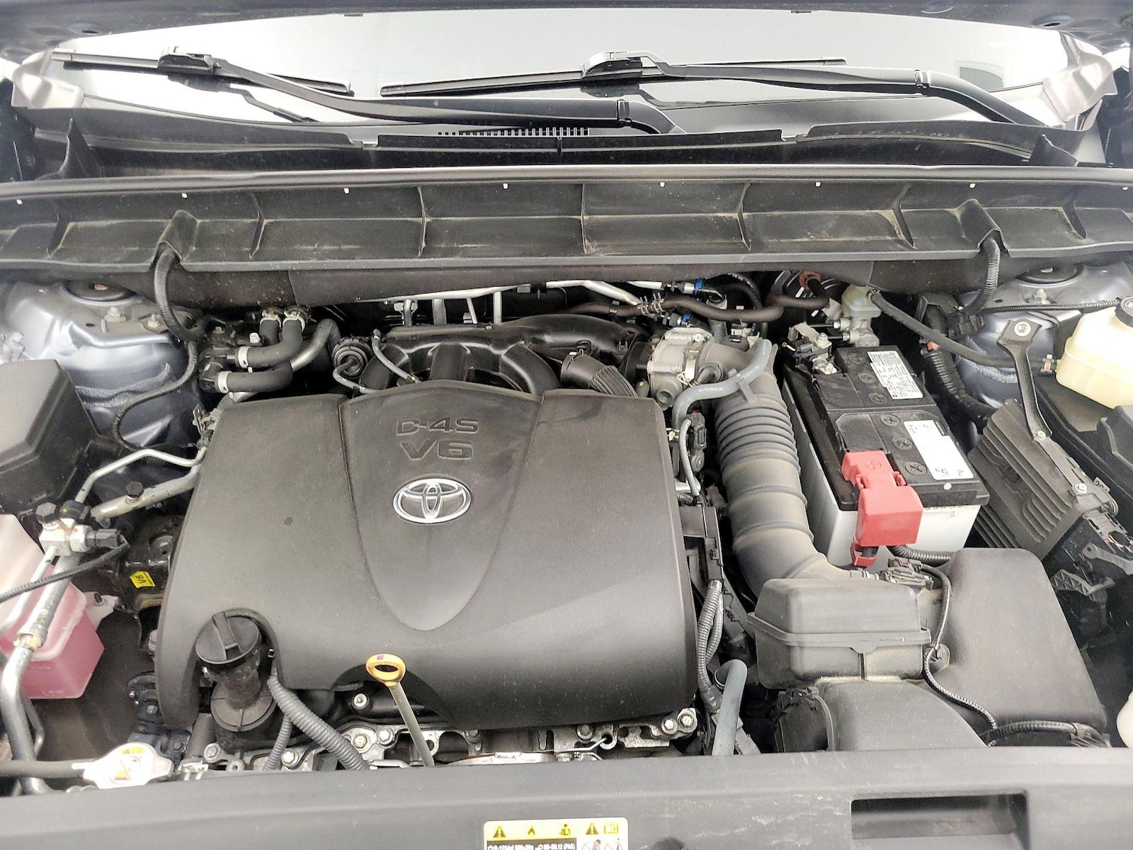 2022 Toyota Highlander XLE - Photo 25