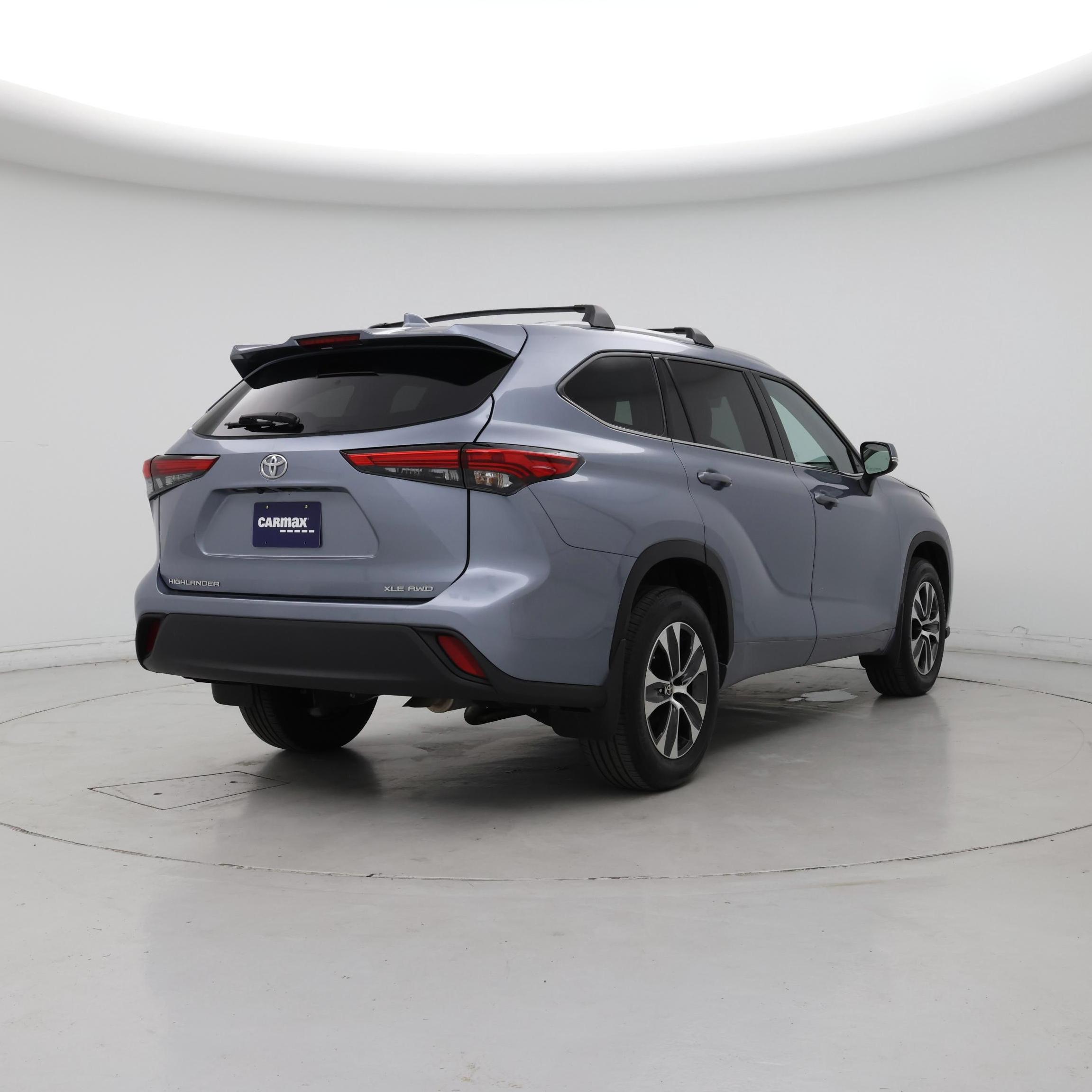 Thumbnail: 2022 Toyota Highlander - 8