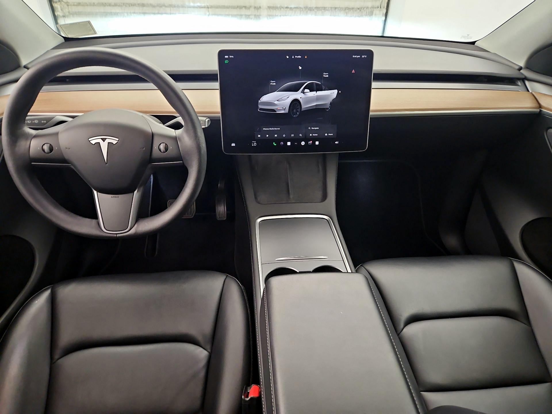 Thumbnail: 2023 Tesla Model Y - 9