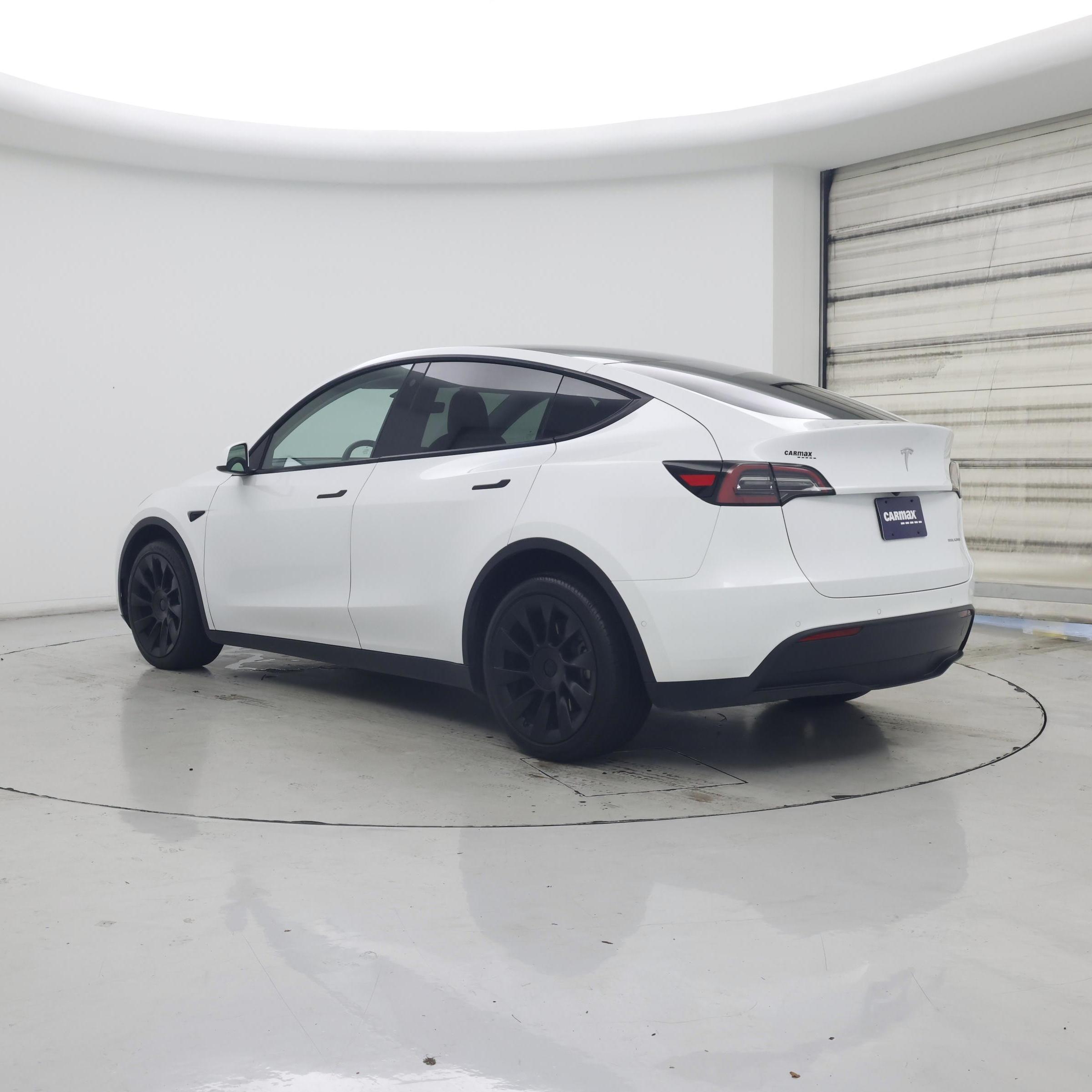 Thumbnail: 2023 Tesla Model Y - 2