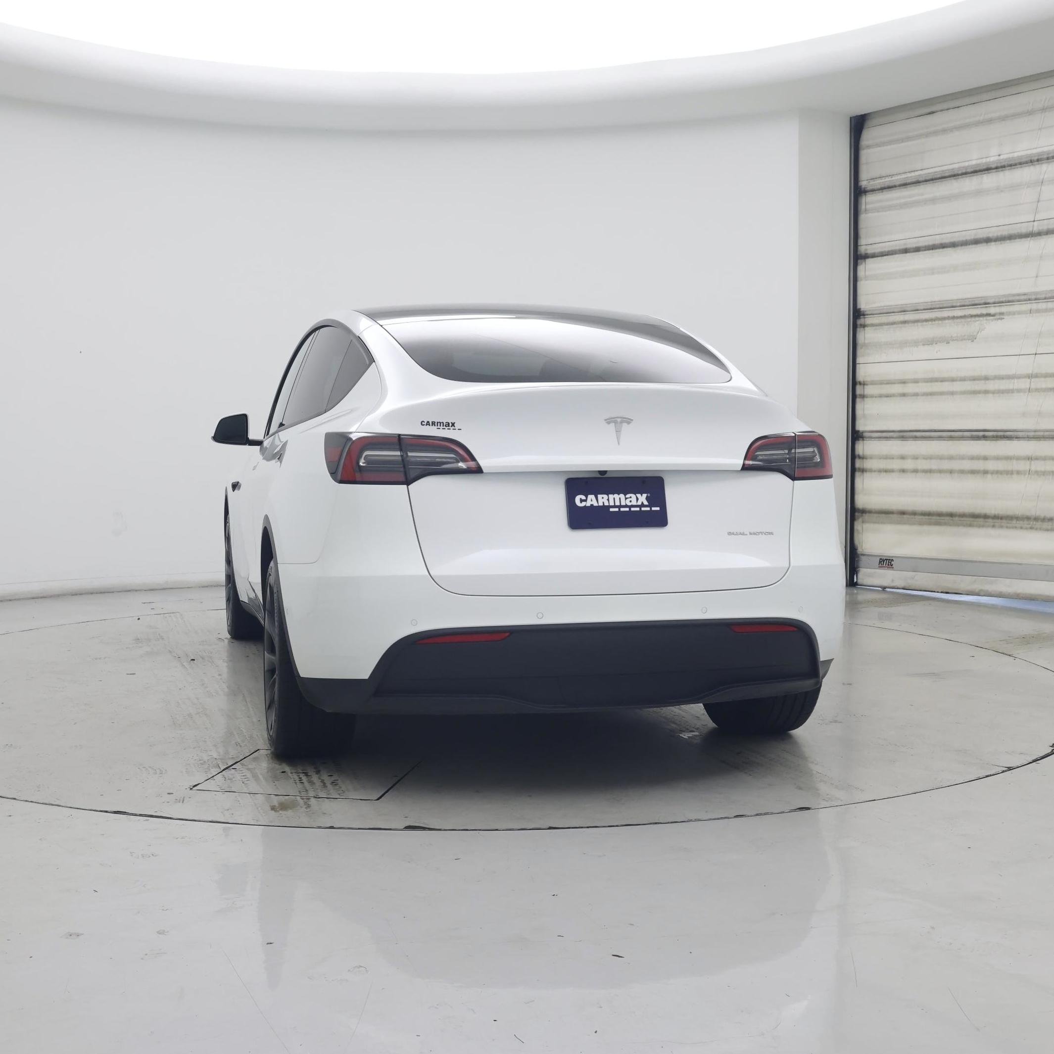Thumbnail: 2023 Tesla Model Y - 6