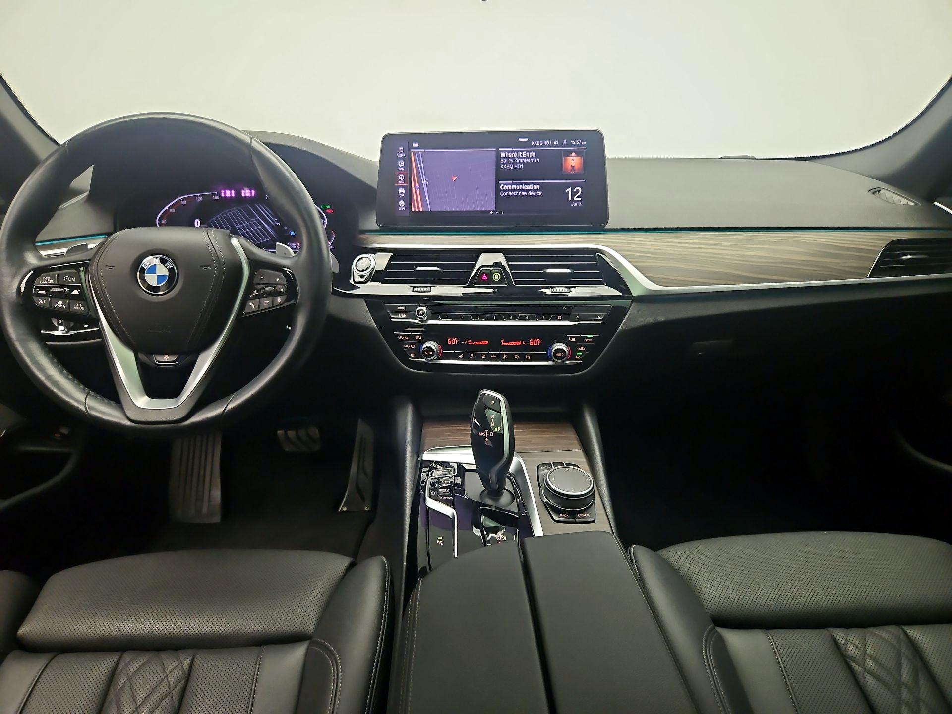 Thumbnail: 2022 BMW 5 Series - 9