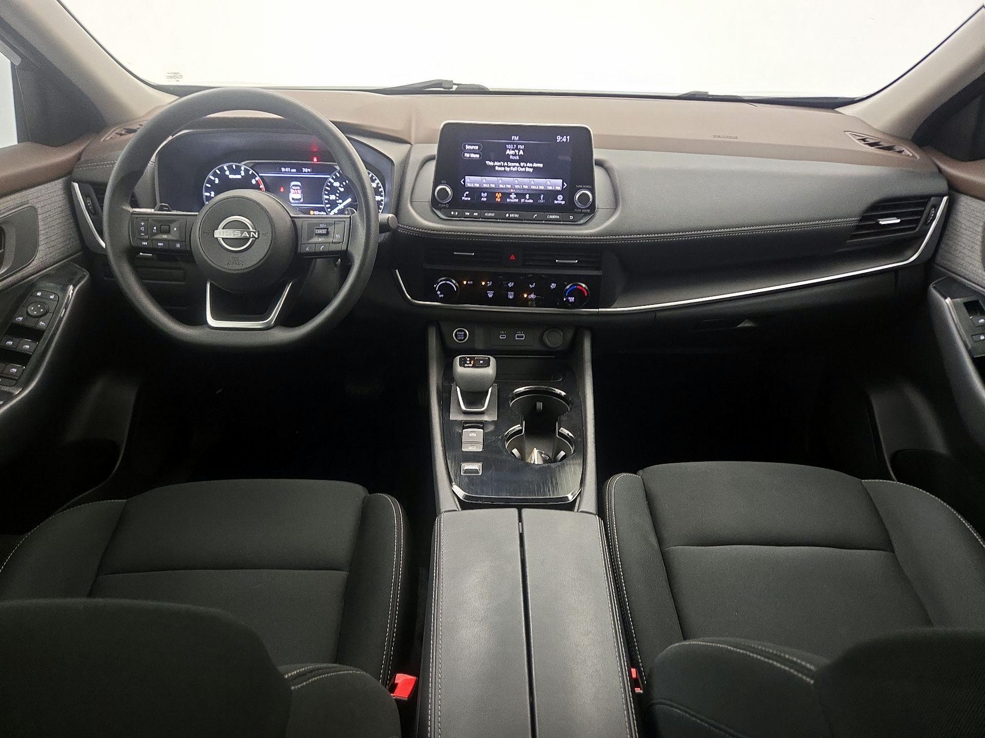 Thumbnail: 2023 Nissan Rogue - 9