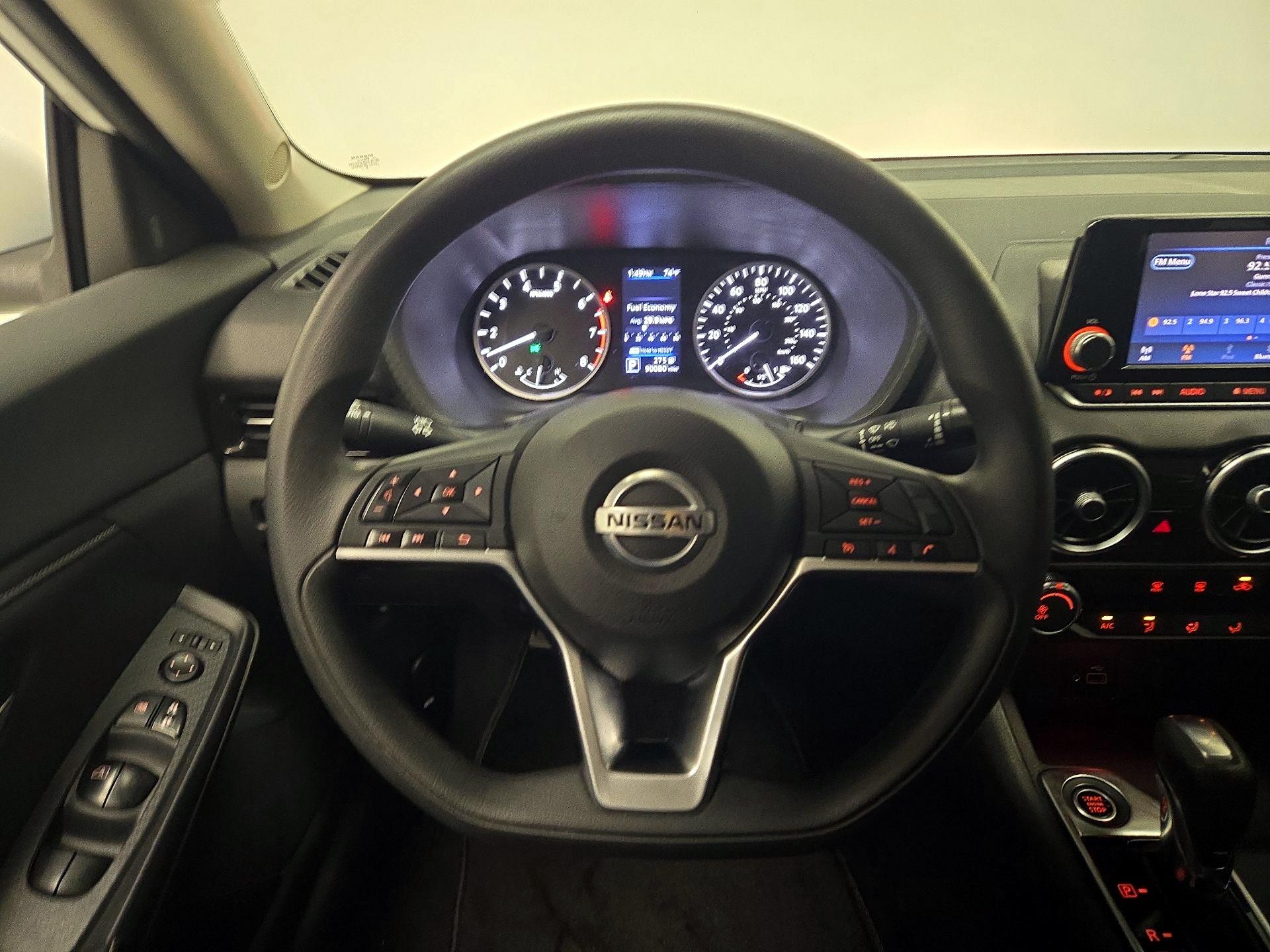 Thumbnail: 2020 Nissan Sentra - 10