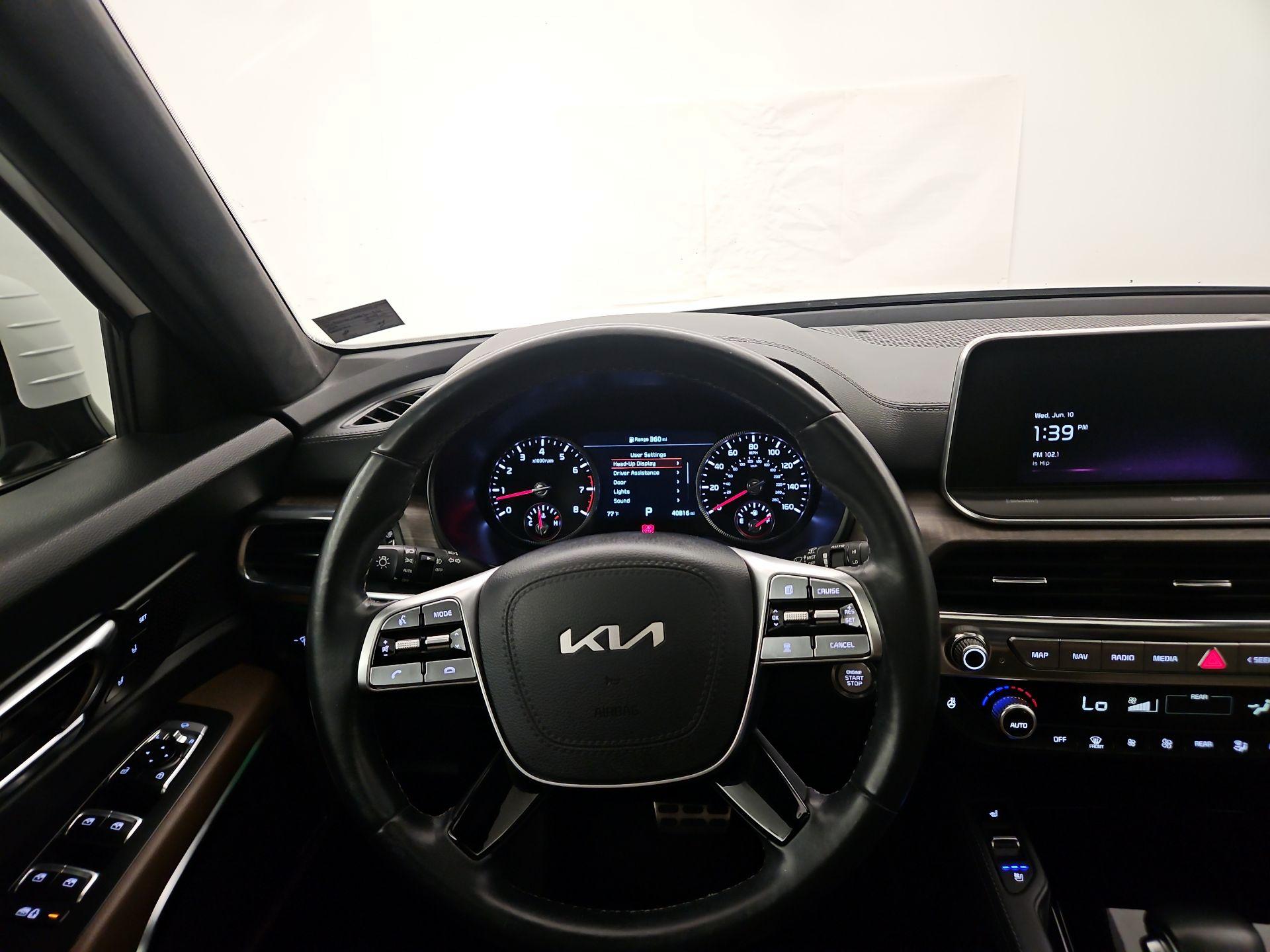 Thumbnail: 2022 Kia Telluride - 10