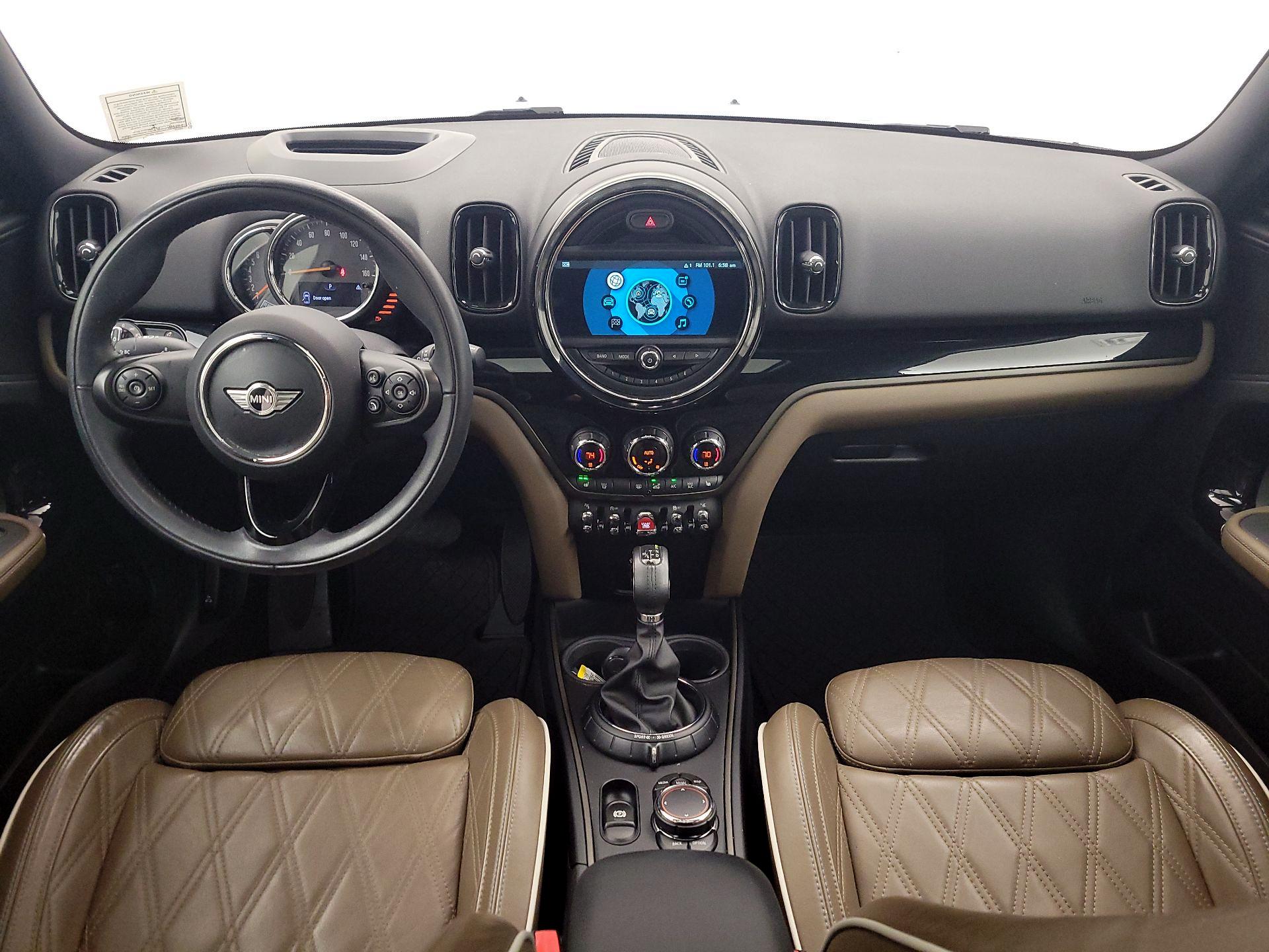 Thumbnail: 2017 MINI Cooper Countryman - 9