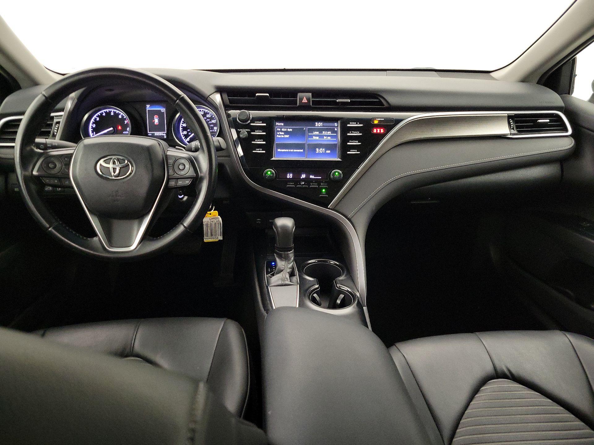 Thumbnail: 2018 Toyota Camry - 9