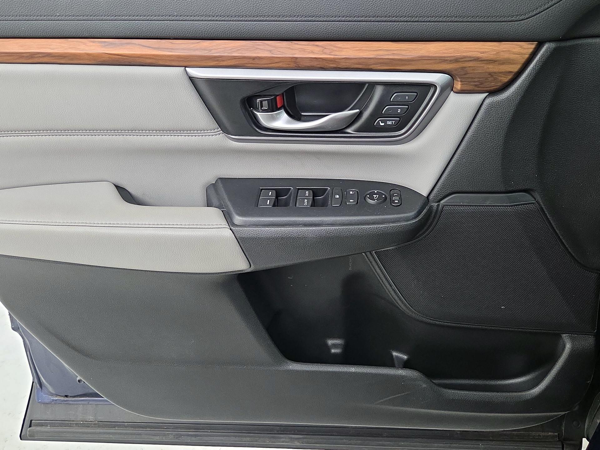 Thumbnail: 2018 Honda CR-V - 12