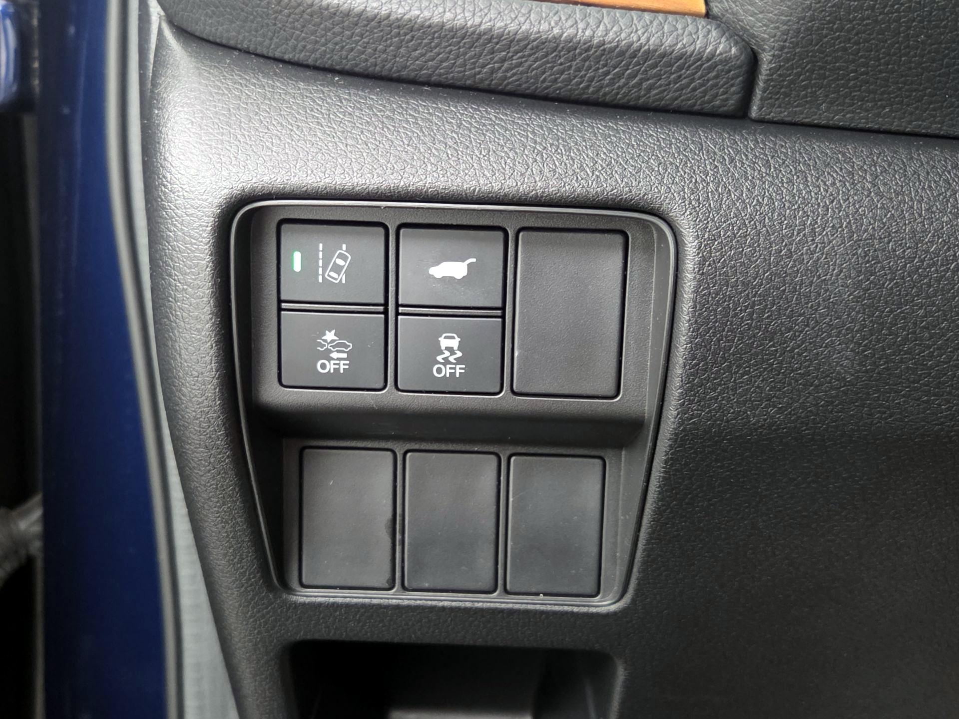 Thumbnail: 2018 Honda CR-V - 13