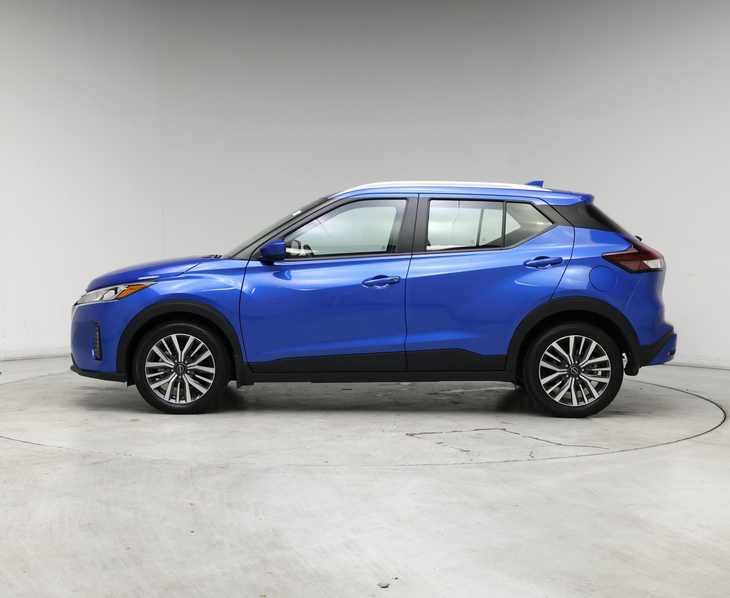 Thumbnail: 2024 Nissan Kicks - 3