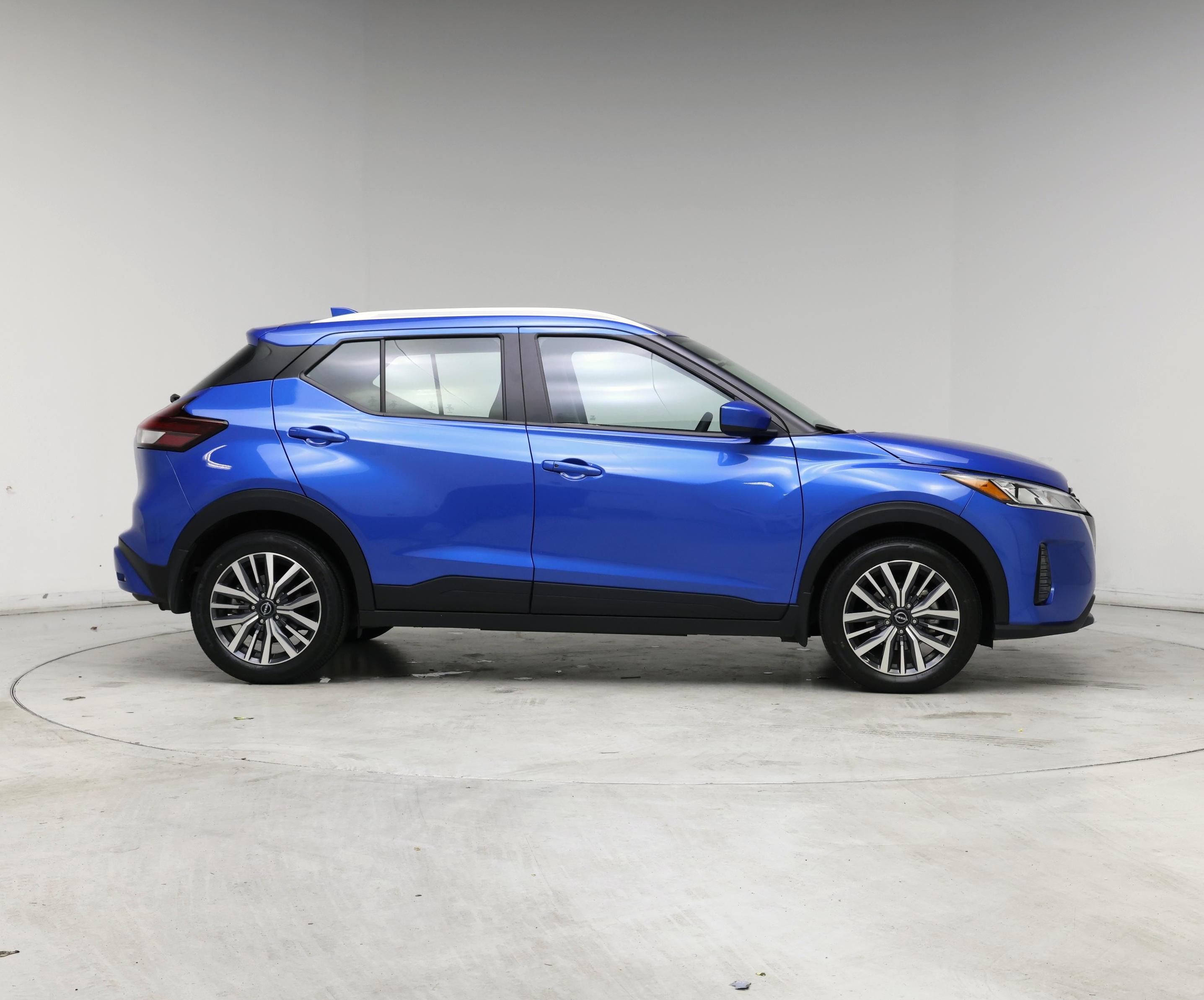Thumbnail: 2024 Nissan Kicks - 7