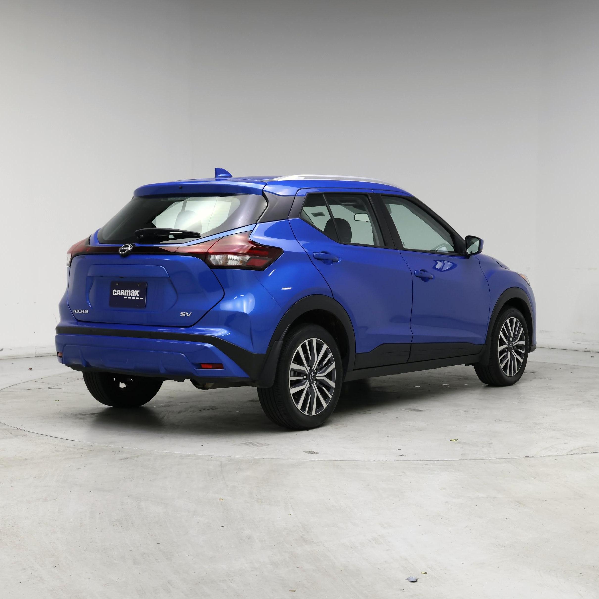 Thumbnail: 2024 Nissan Kicks - 8