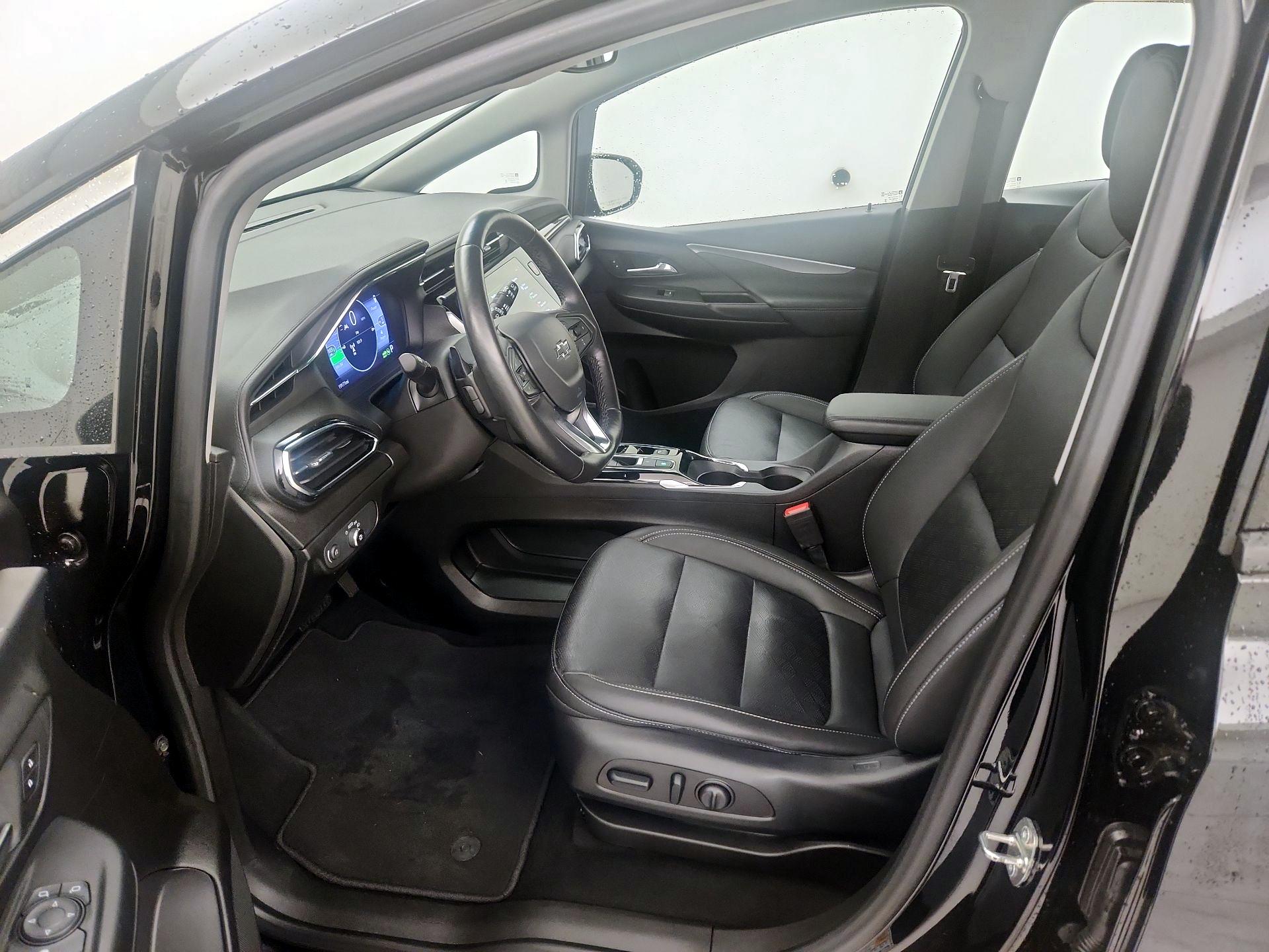 Thumbnail: 2023 Chevrolet Bolt EV - 11