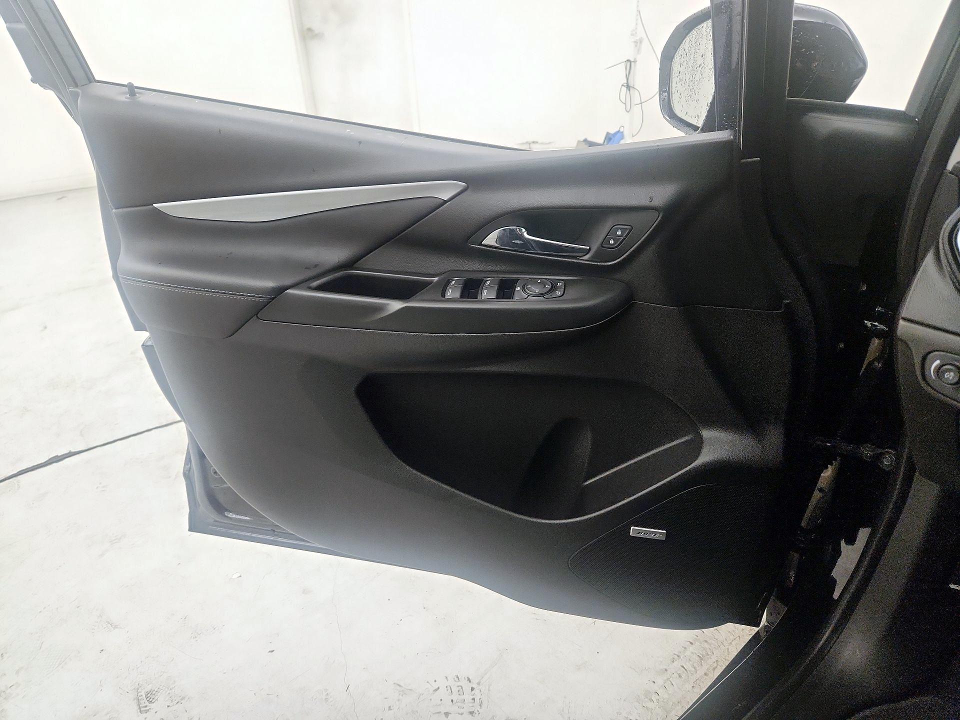 Thumbnail: 2023 Chevrolet Bolt EV - 12