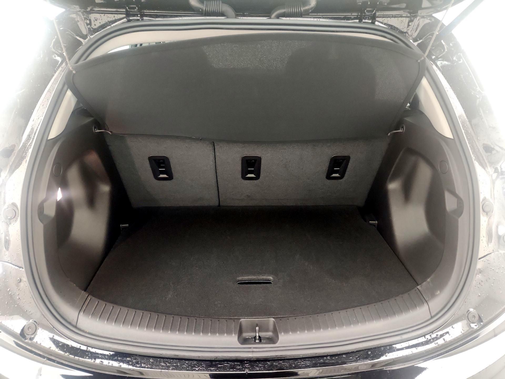 Thumbnail: 2023 Chevrolet Bolt EV - 20
