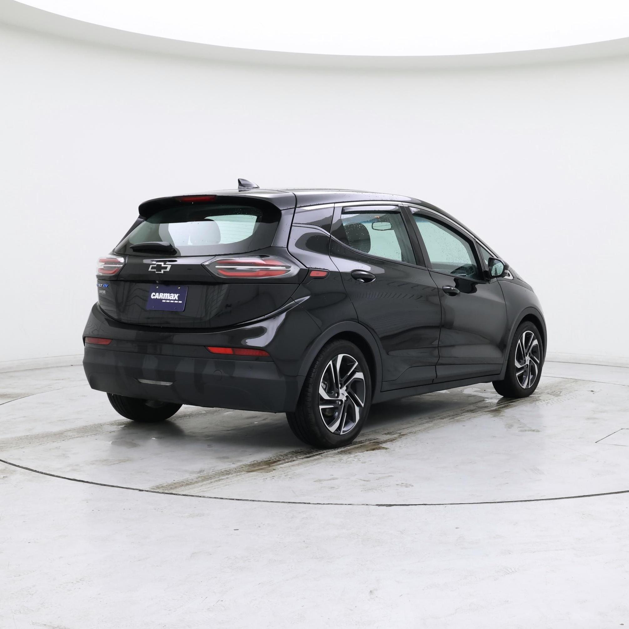 Thumbnail: 2023 Chevrolet Bolt EV - 8