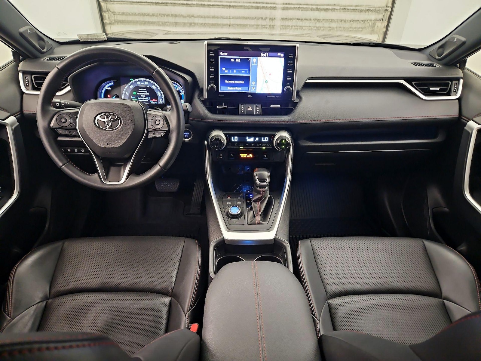 2021 Toyota RAV4 XSE - Photo 10