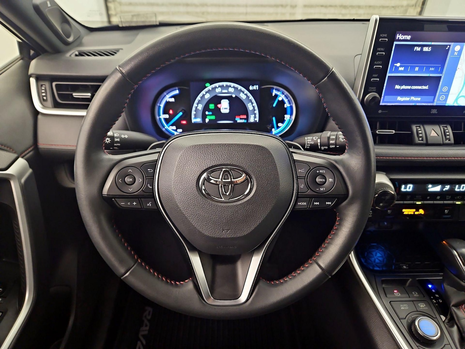 2021 Toyota RAV4 XSE - Photo 11