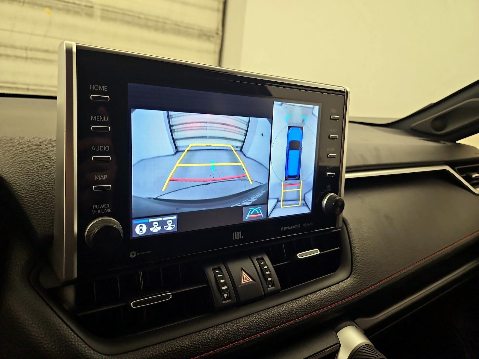 2021 Toyota RAV4 XSE - Photo 16