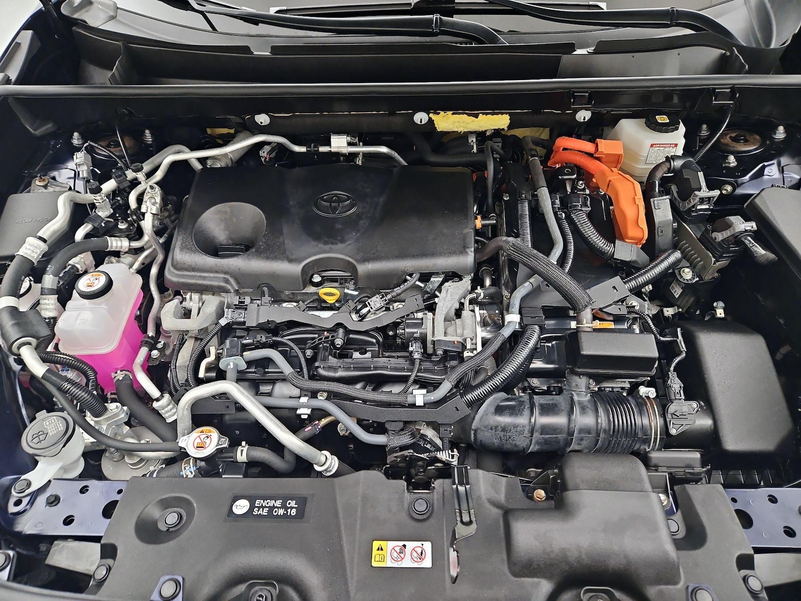 2021 Toyota RAV4 XSE - Photo 24