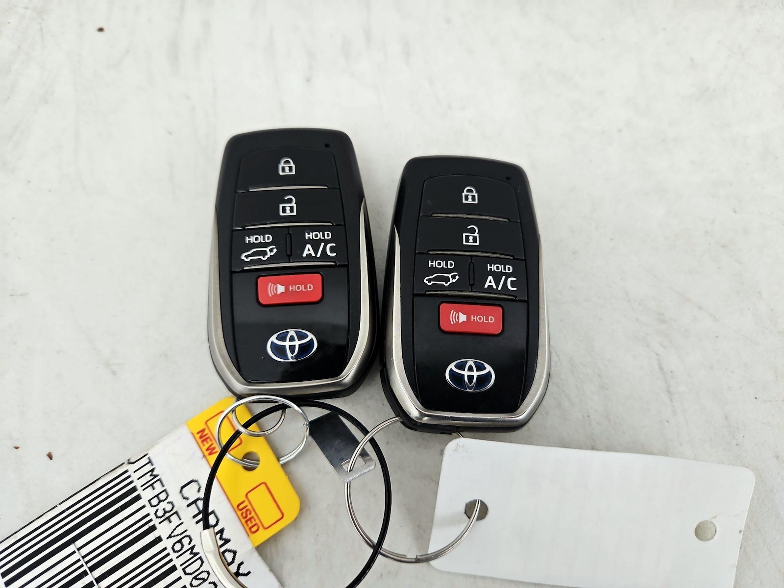 2021 Toyota RAV4 XSE - Photo 25