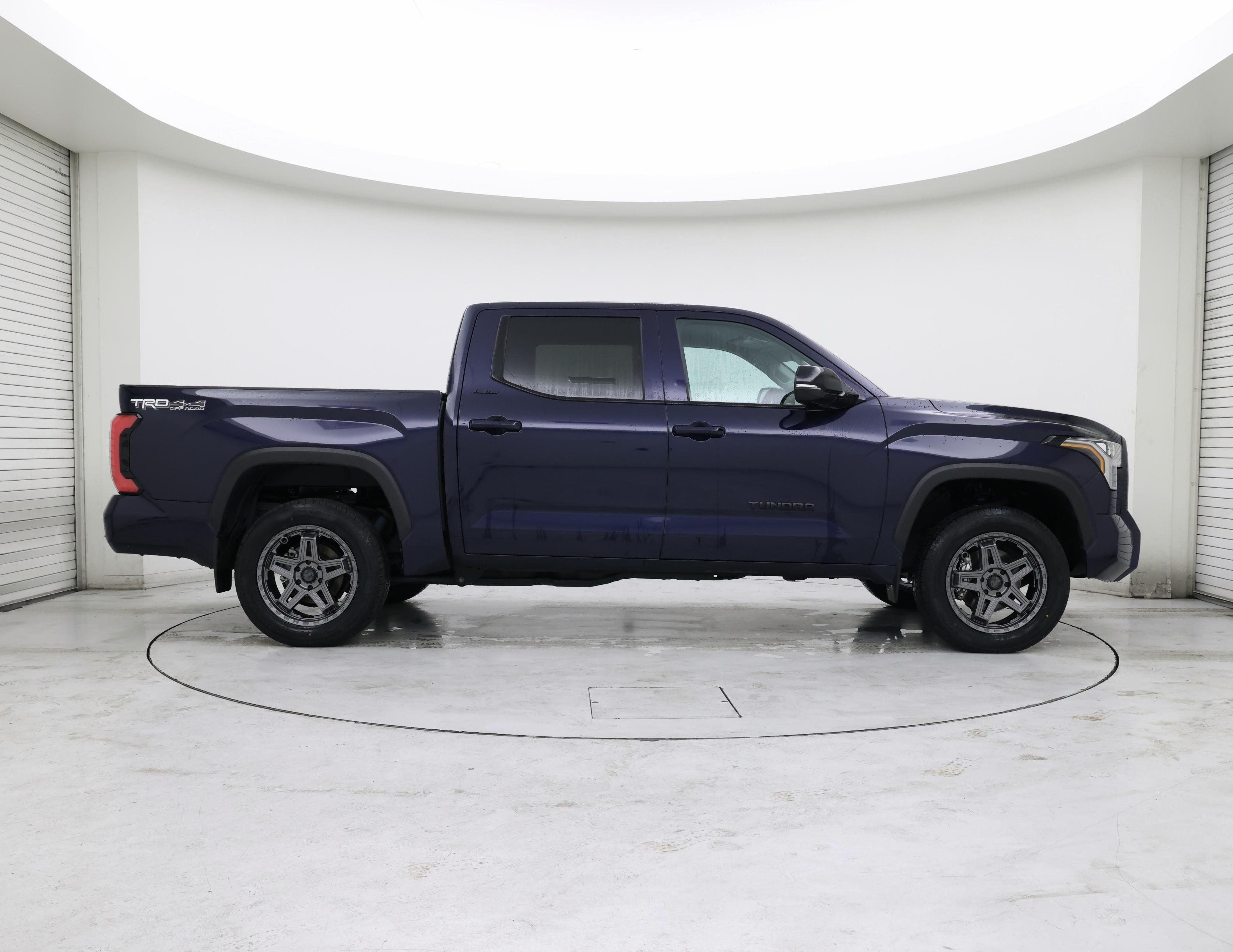 Thumbnail: 2024 Toyota Tundra - 7