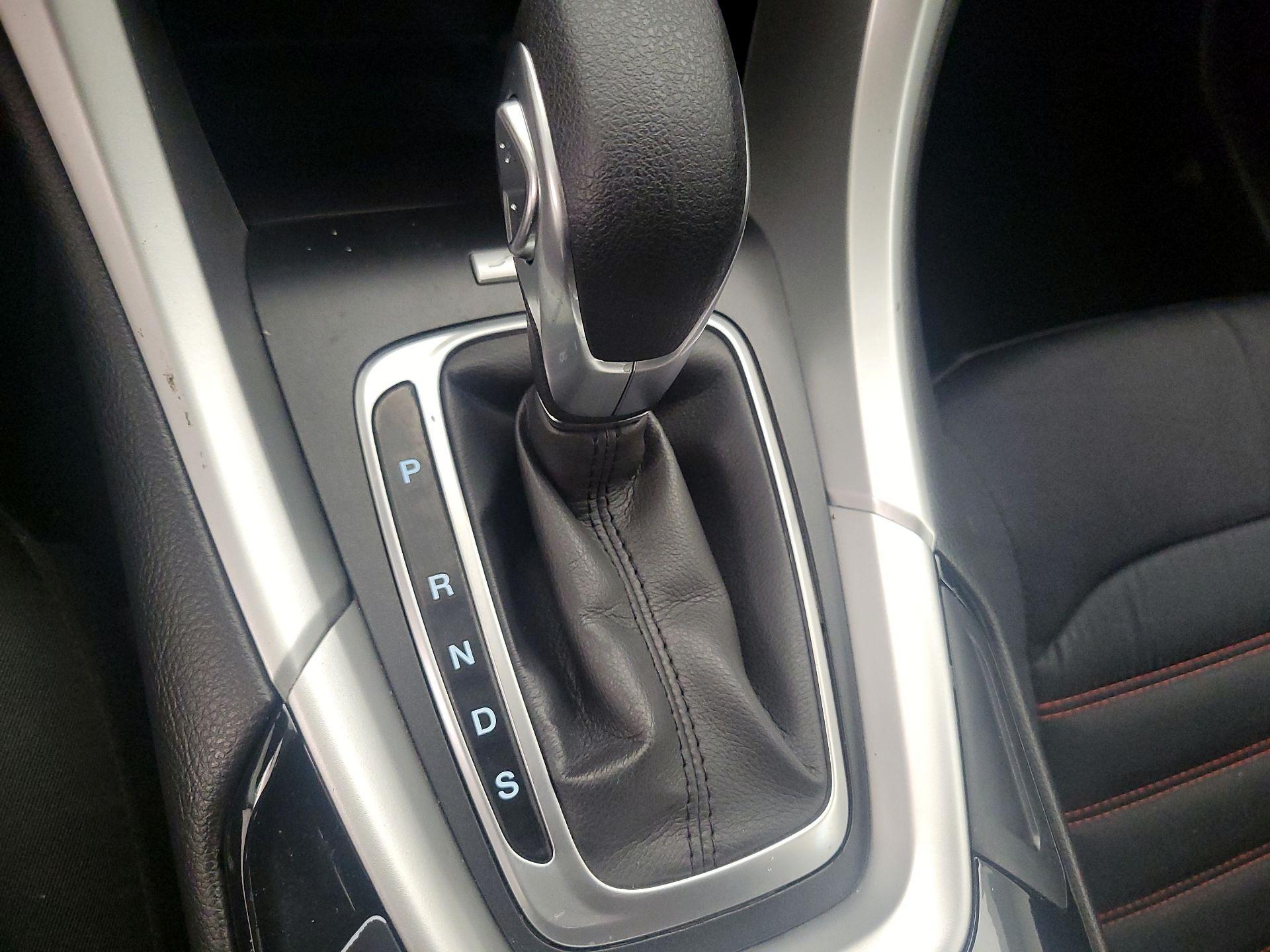 Thumbnail: 2016 Ford Fusion - 18