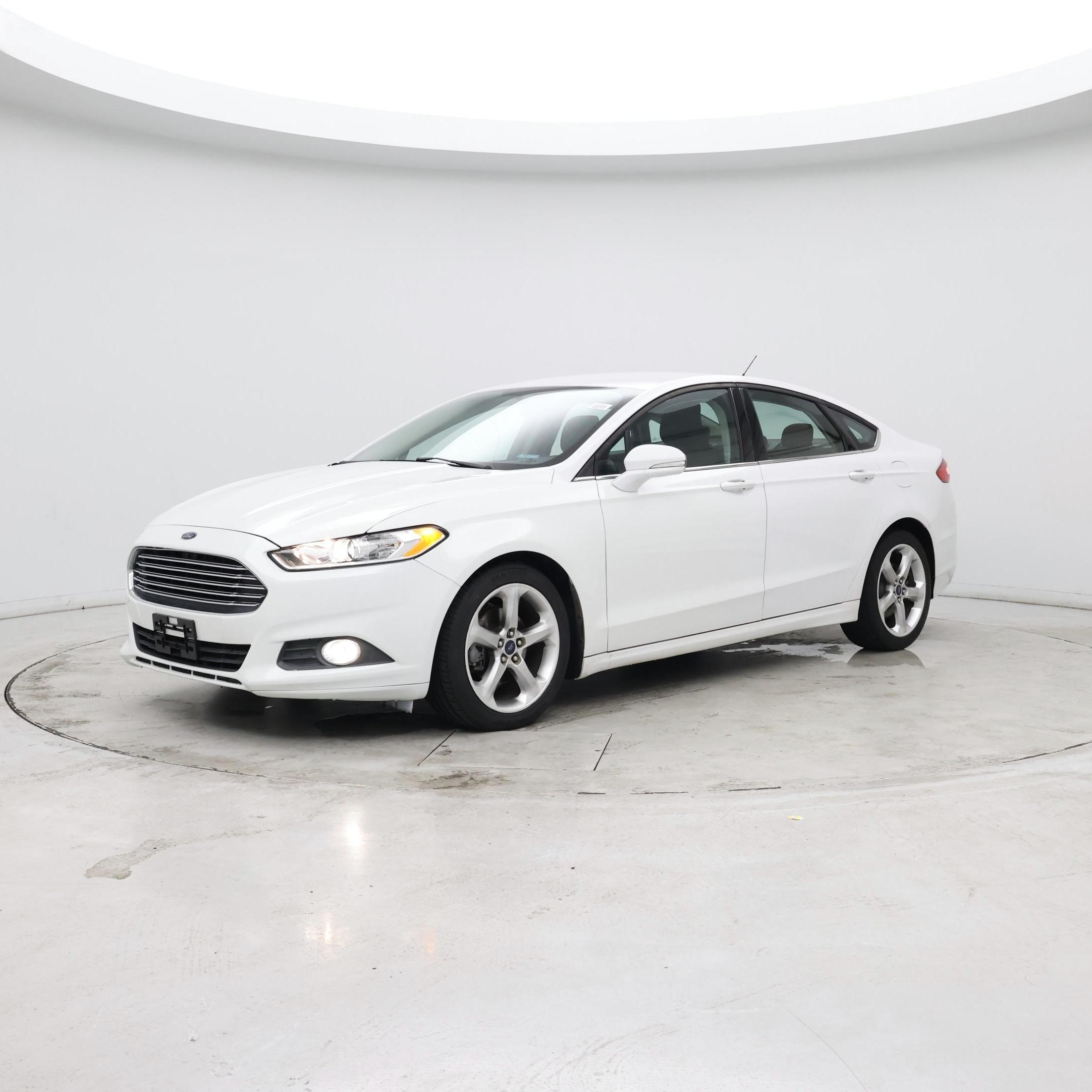 Thumbnail: 2016 Ford Fusion - 3