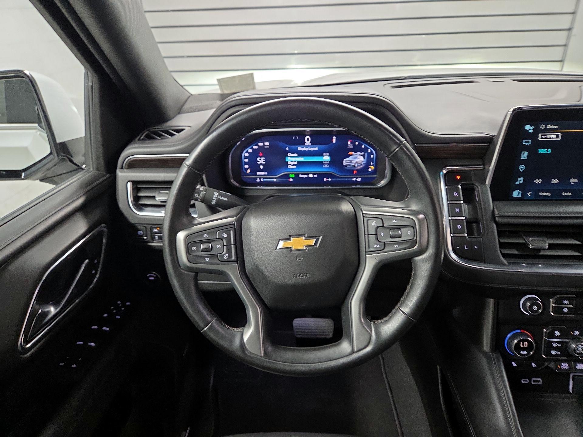 Thumbnail: 2023 Chevrolet Tahoe - 10