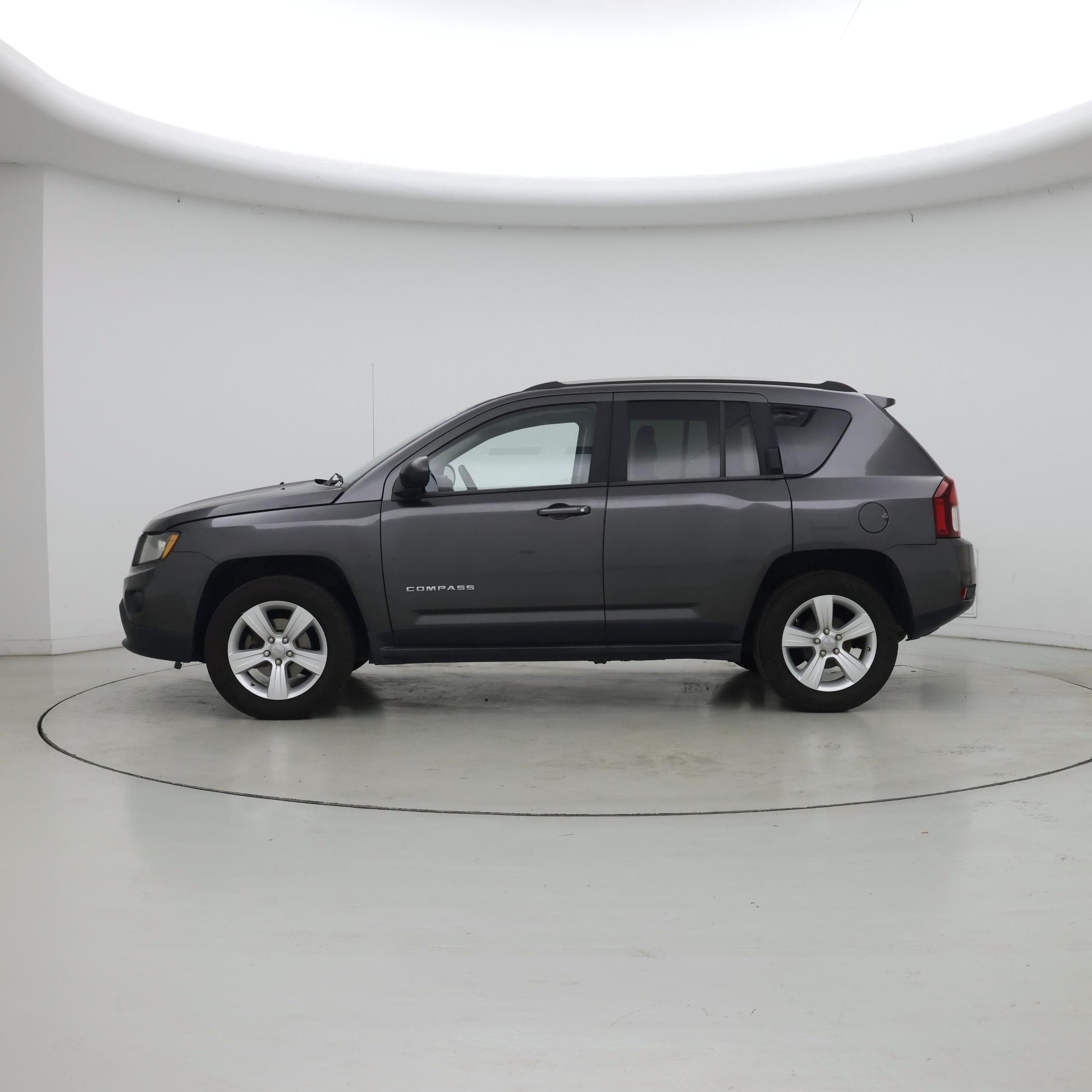 Thumbnail: 2015 Jeep Compass - 3