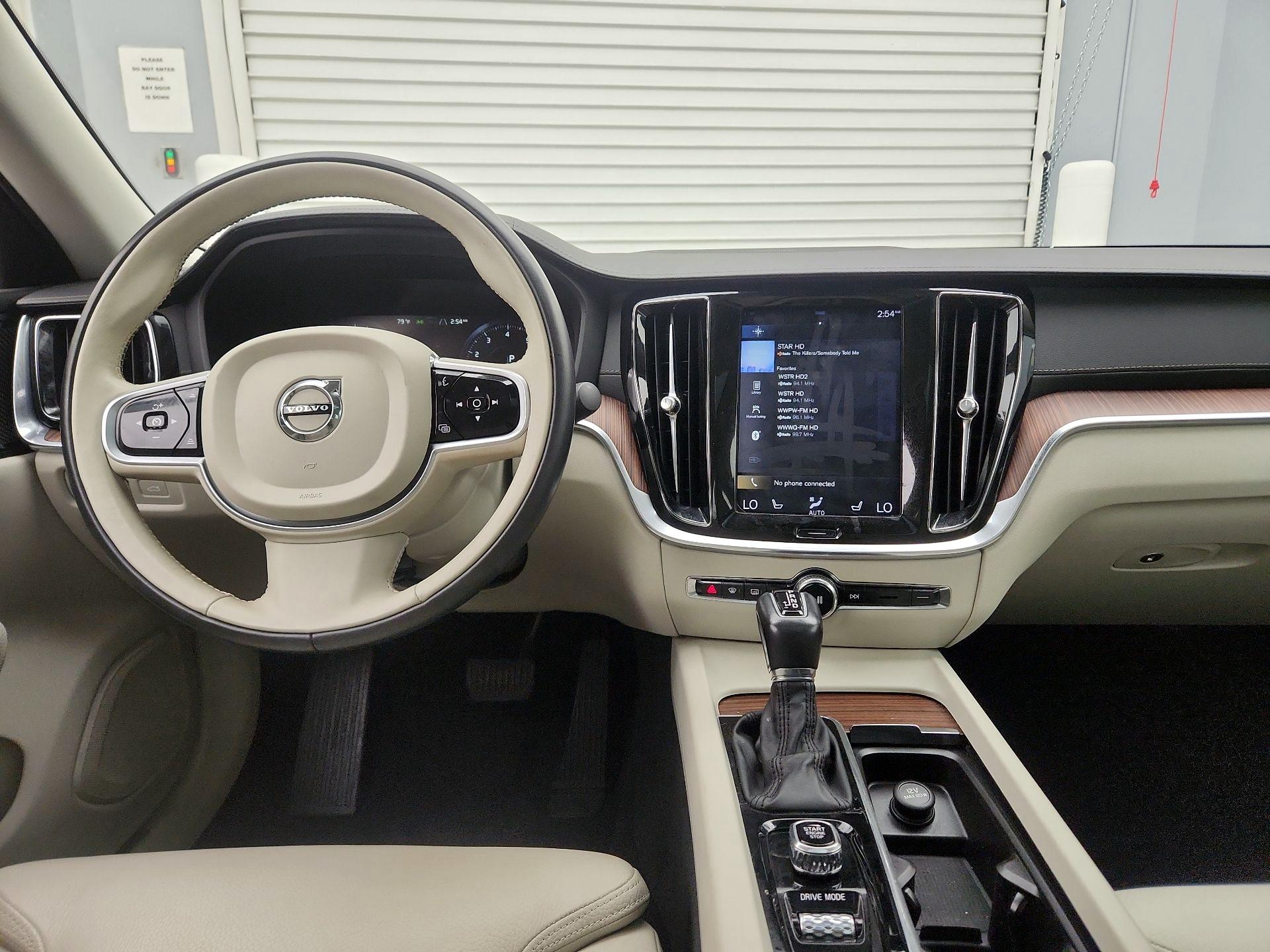 Thumbnail: 2020 Volvo S60 - 9