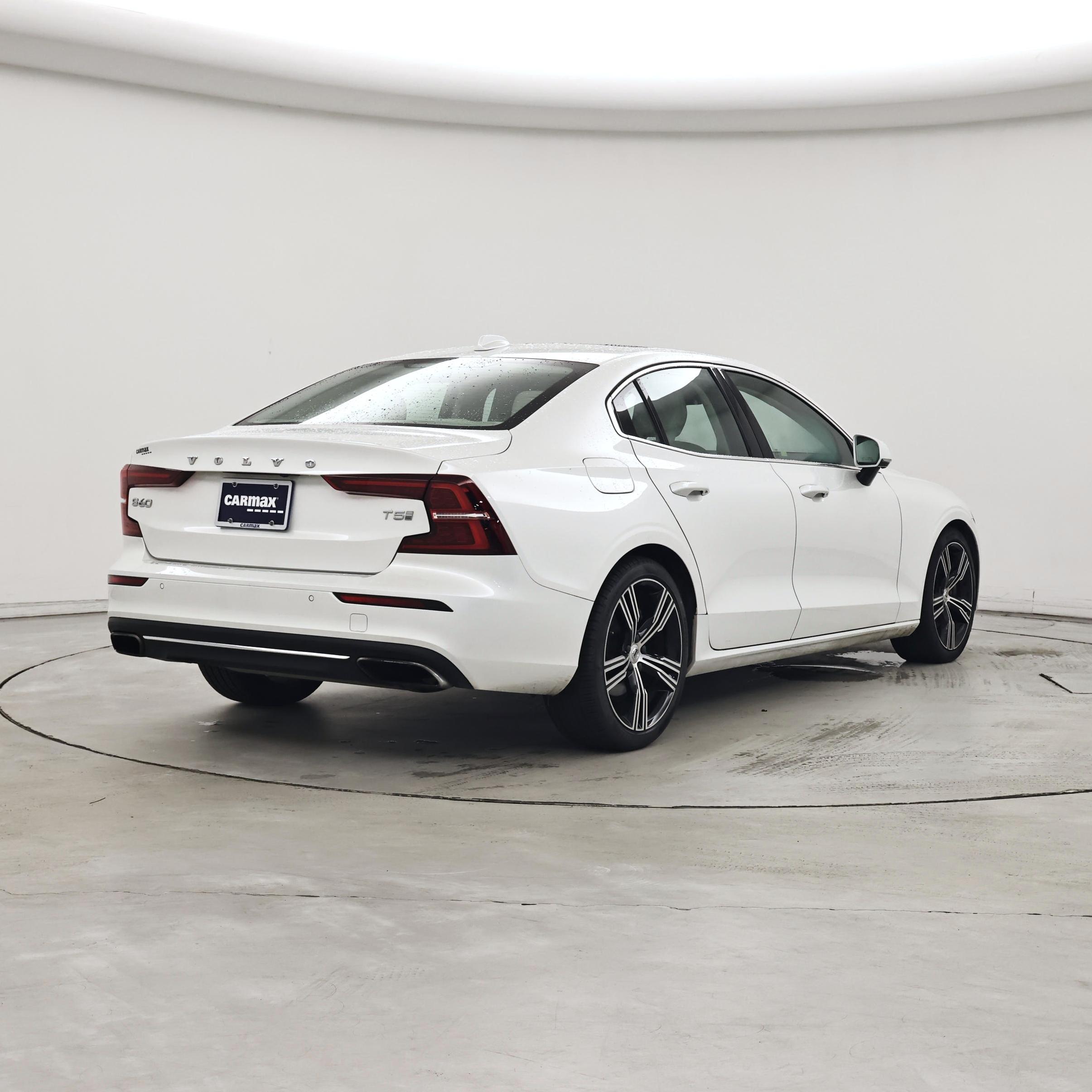 Thumbnail: 2020 Volvo S60 - 8