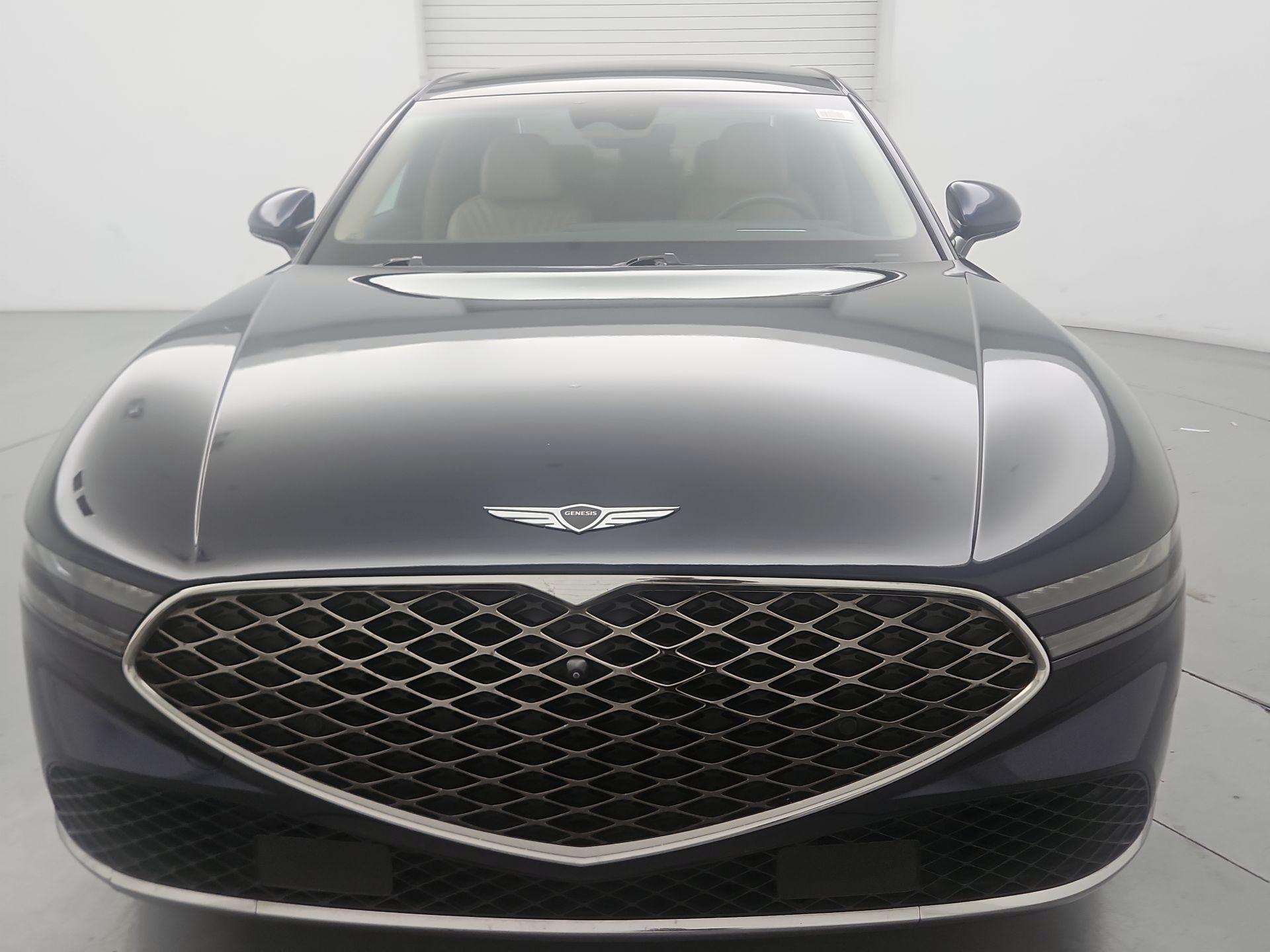 Thumbnail: 2023 Genesis G90 - 2