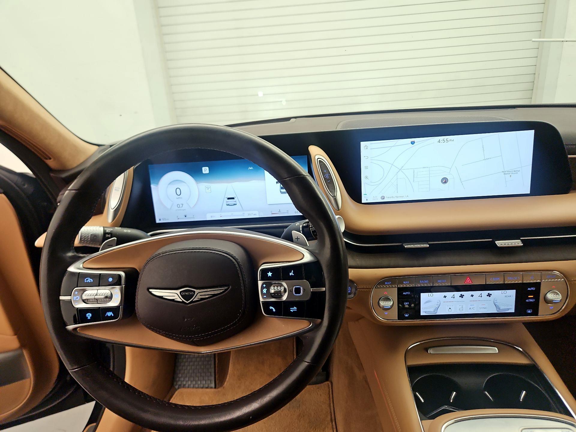 Thumbnail: 2023 Genesis G90 - 8