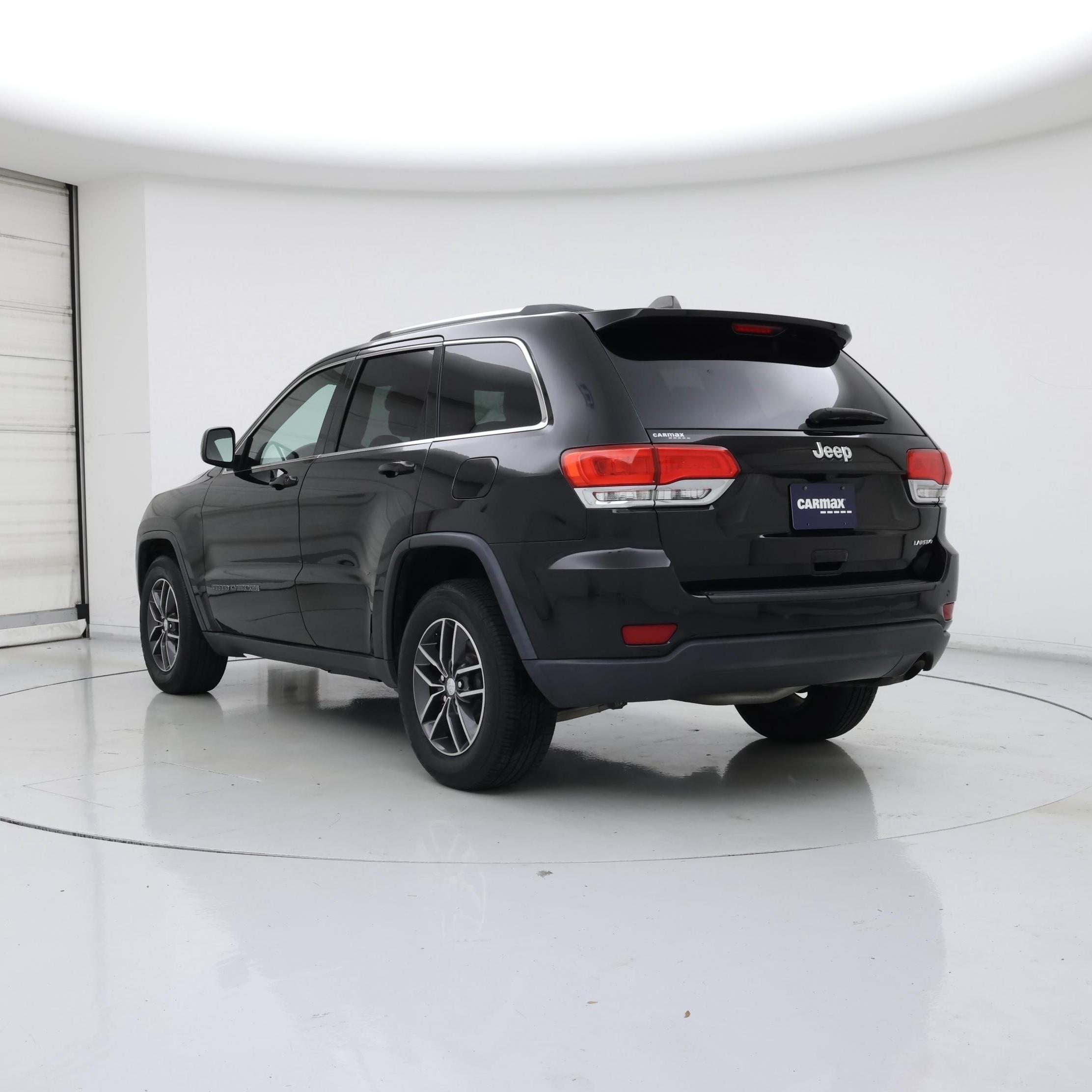 Thumbnail: 2018 Jeep Grand Cherokee - 2