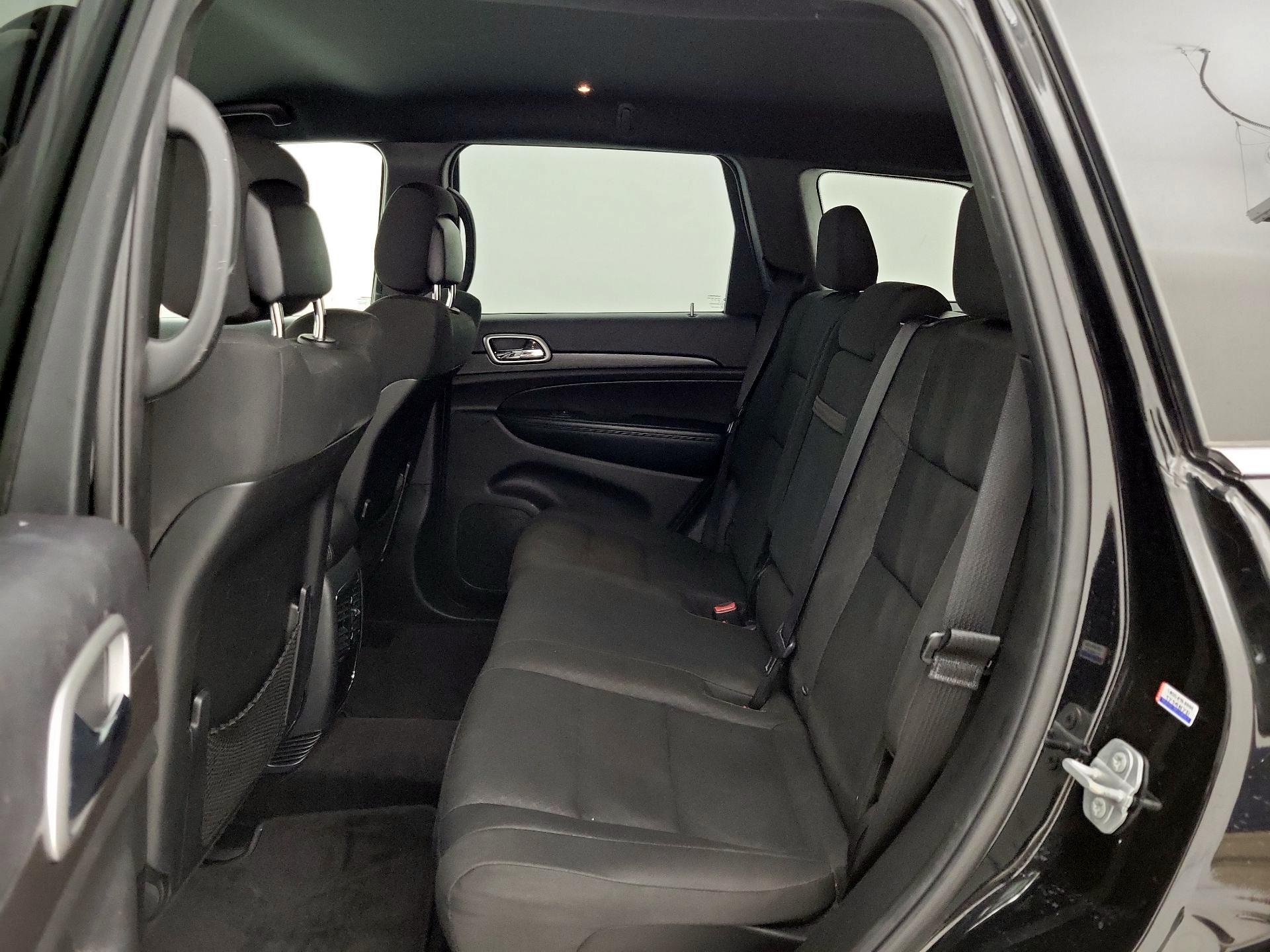 Thumbnail: 2018 Jeep Grand Cherokee - 20